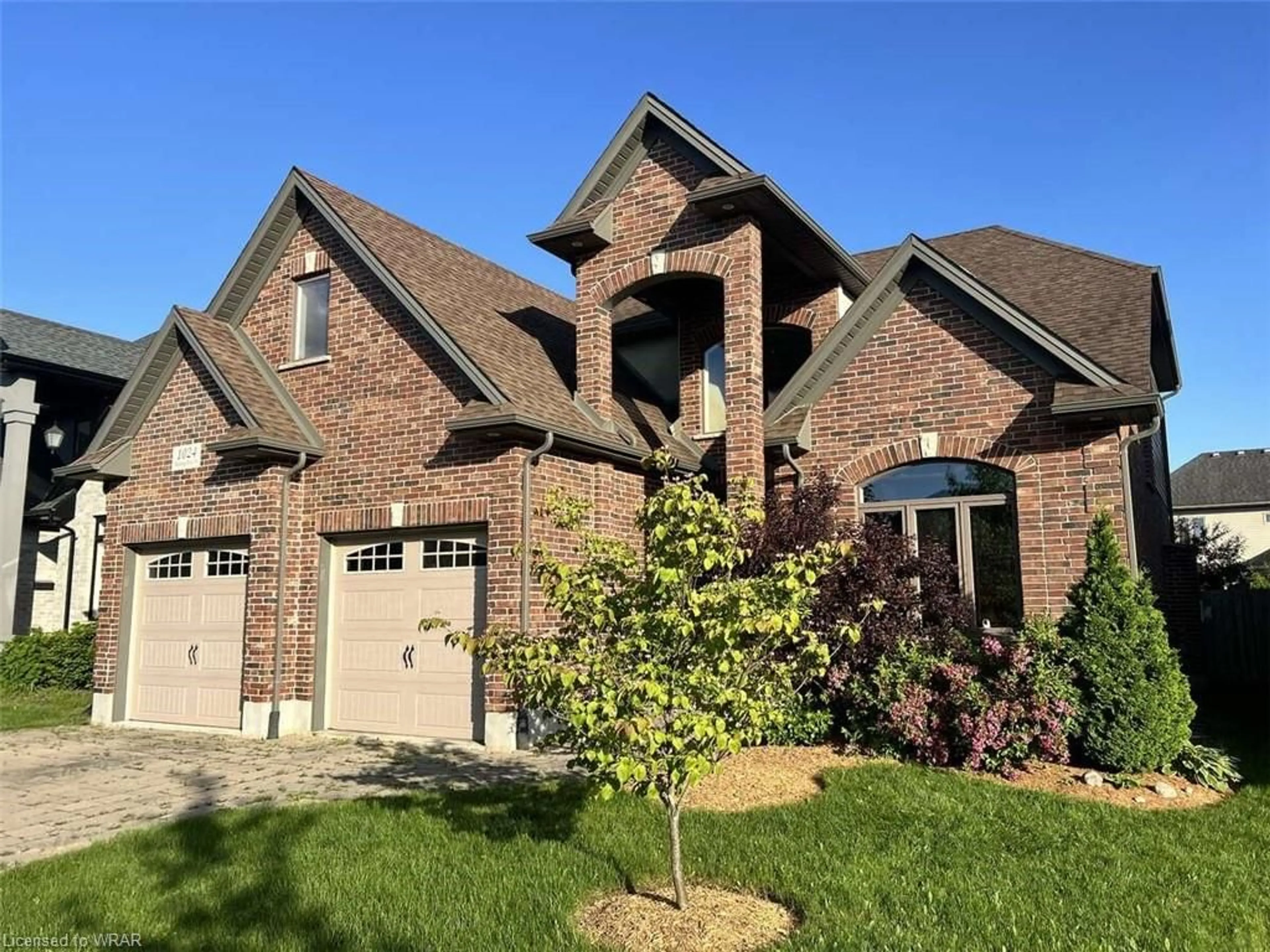 Home with brick exterior material for 1024 Medway Park Dr, London Ontario N6G 0E4
