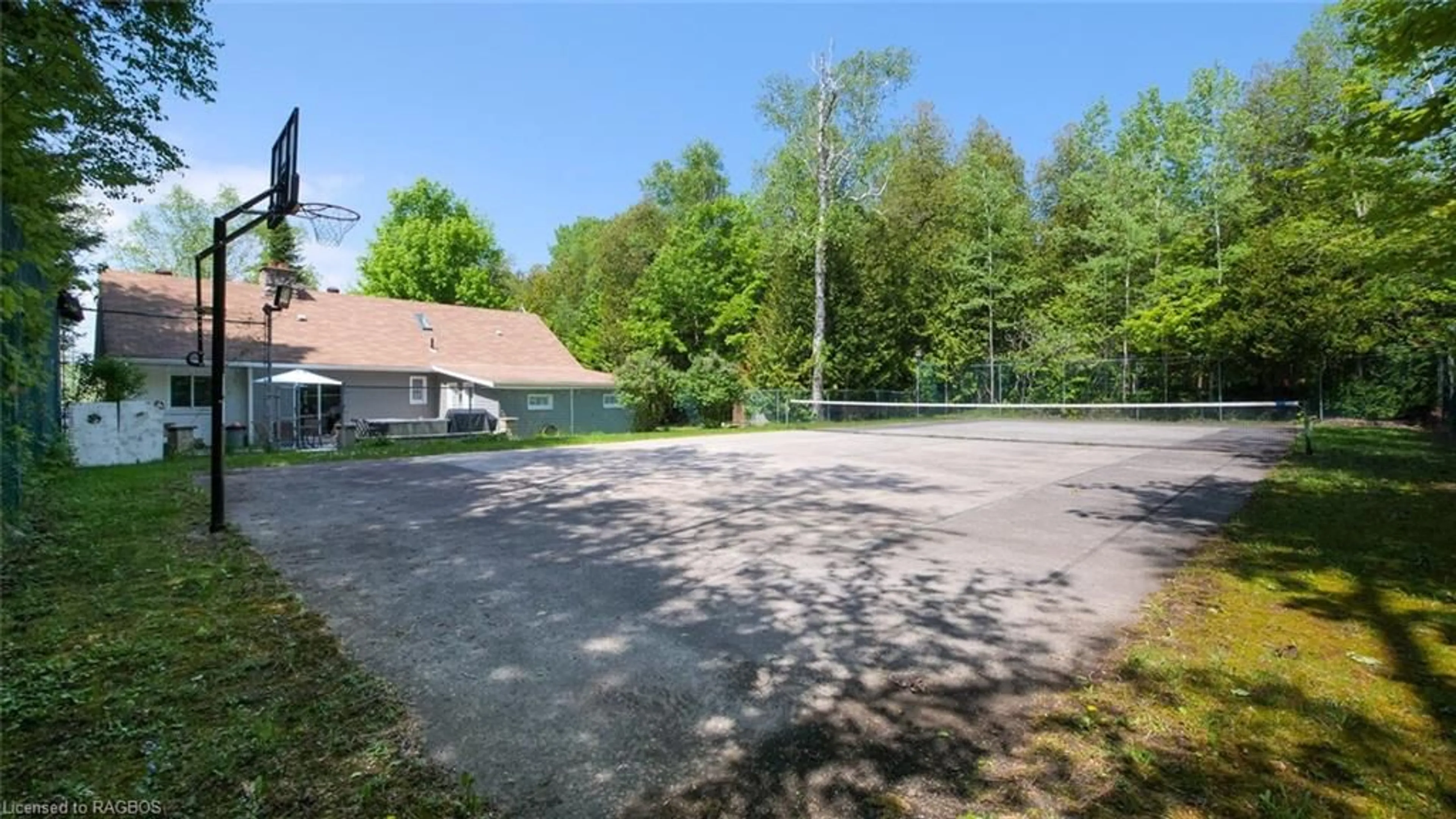 Patio, the front or back of building for 72 South Shore Rd, Northern Bruce Peninsula Ontario N0H 1W0