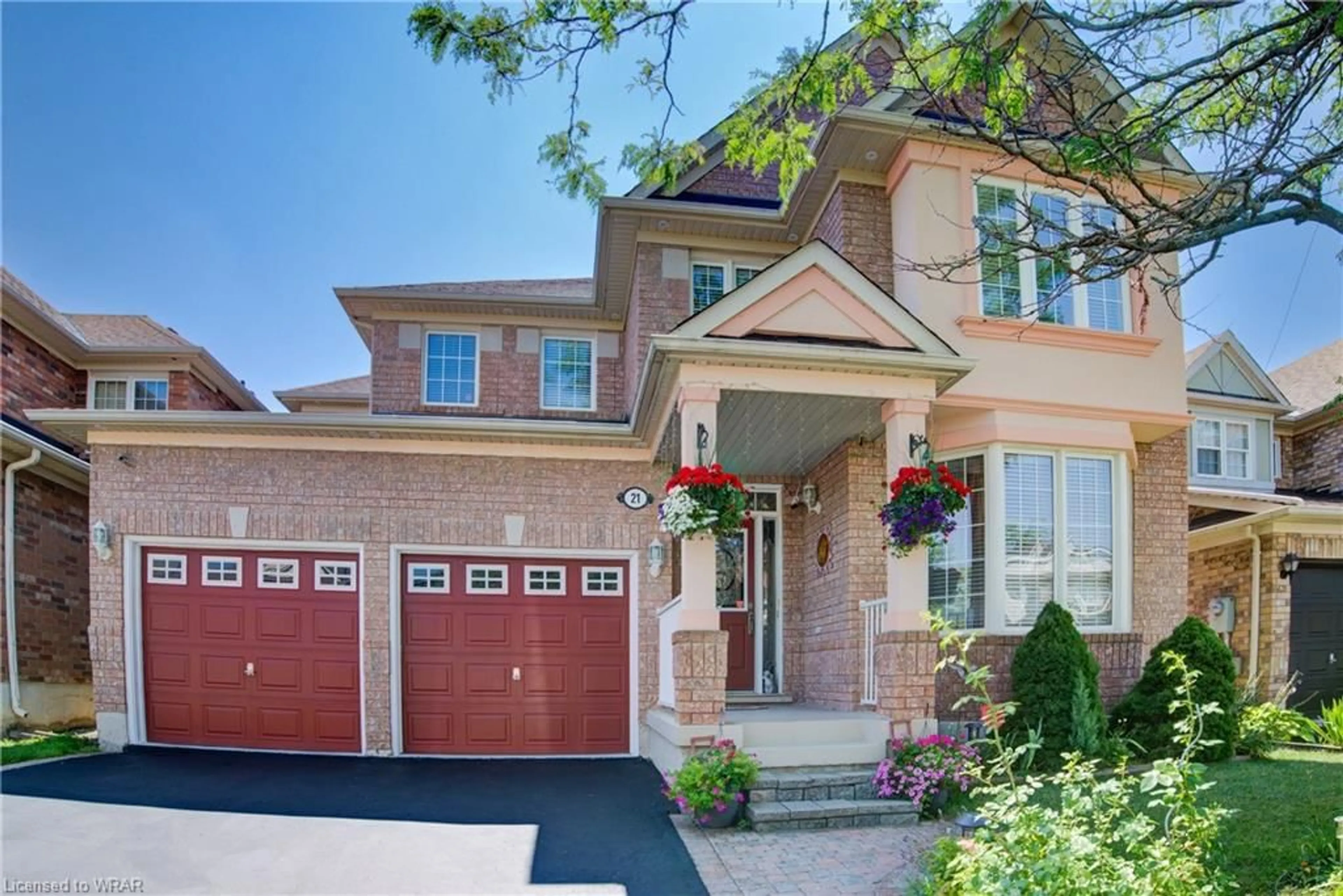 Home with brick exterior material for 21 Mistybrook Cres, Brampton Ontario L7A 2S8