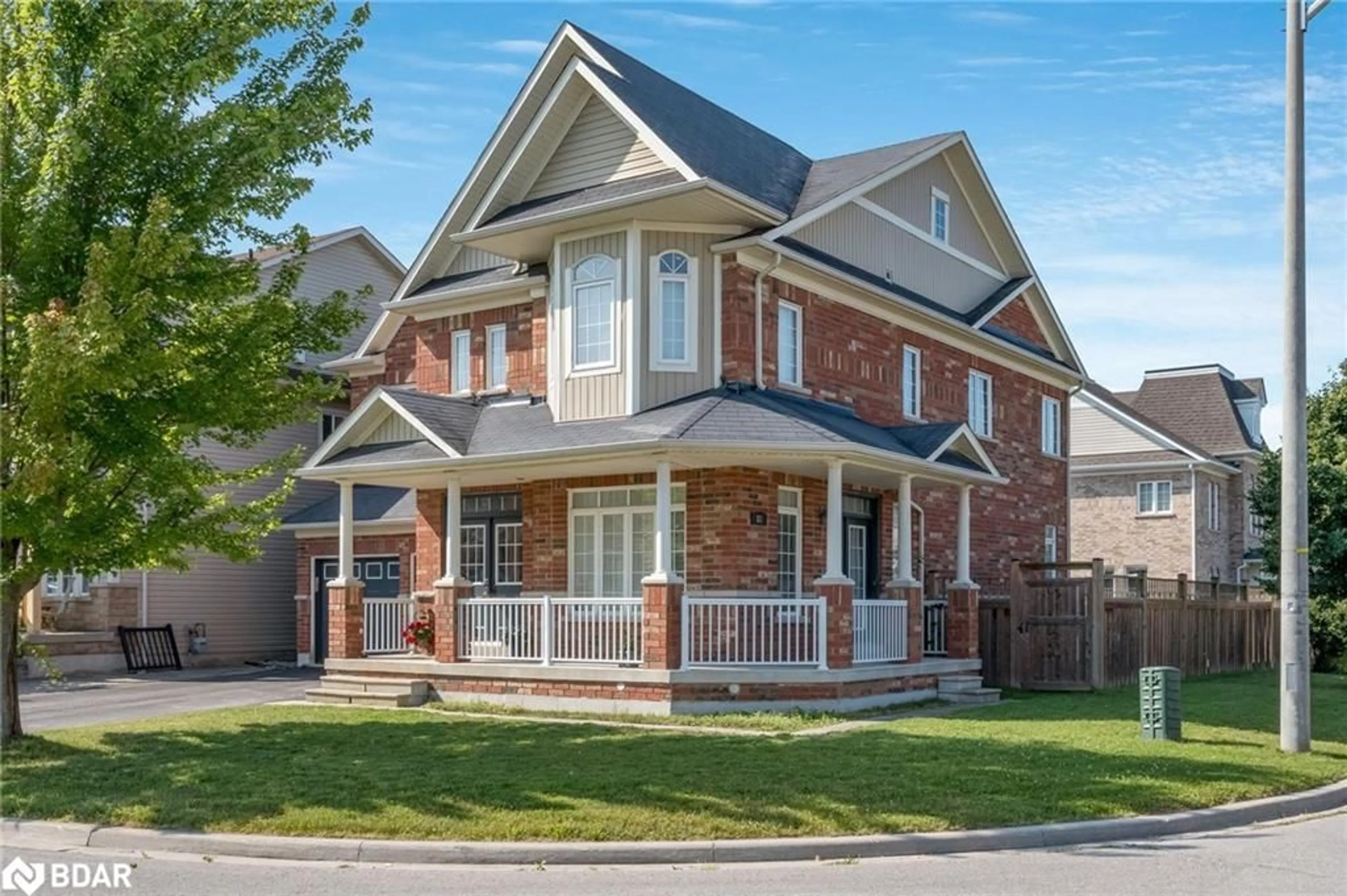 Home with brick exterior material for 83 Diana Way, Barrie Ontario L4M 7J1