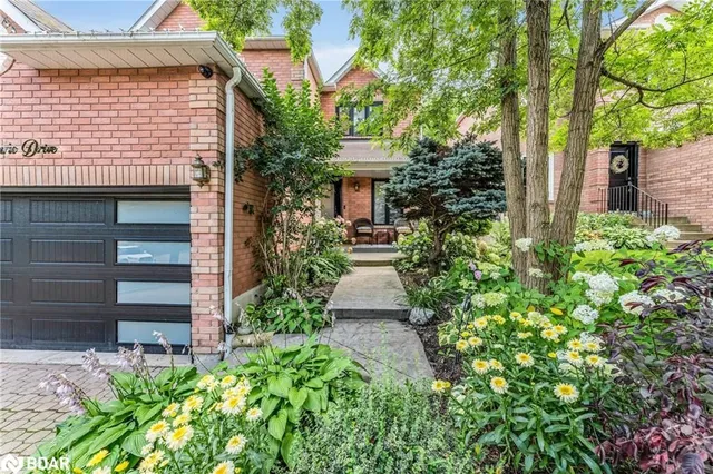 221 Lisa Marie Dr, Orangeville 2