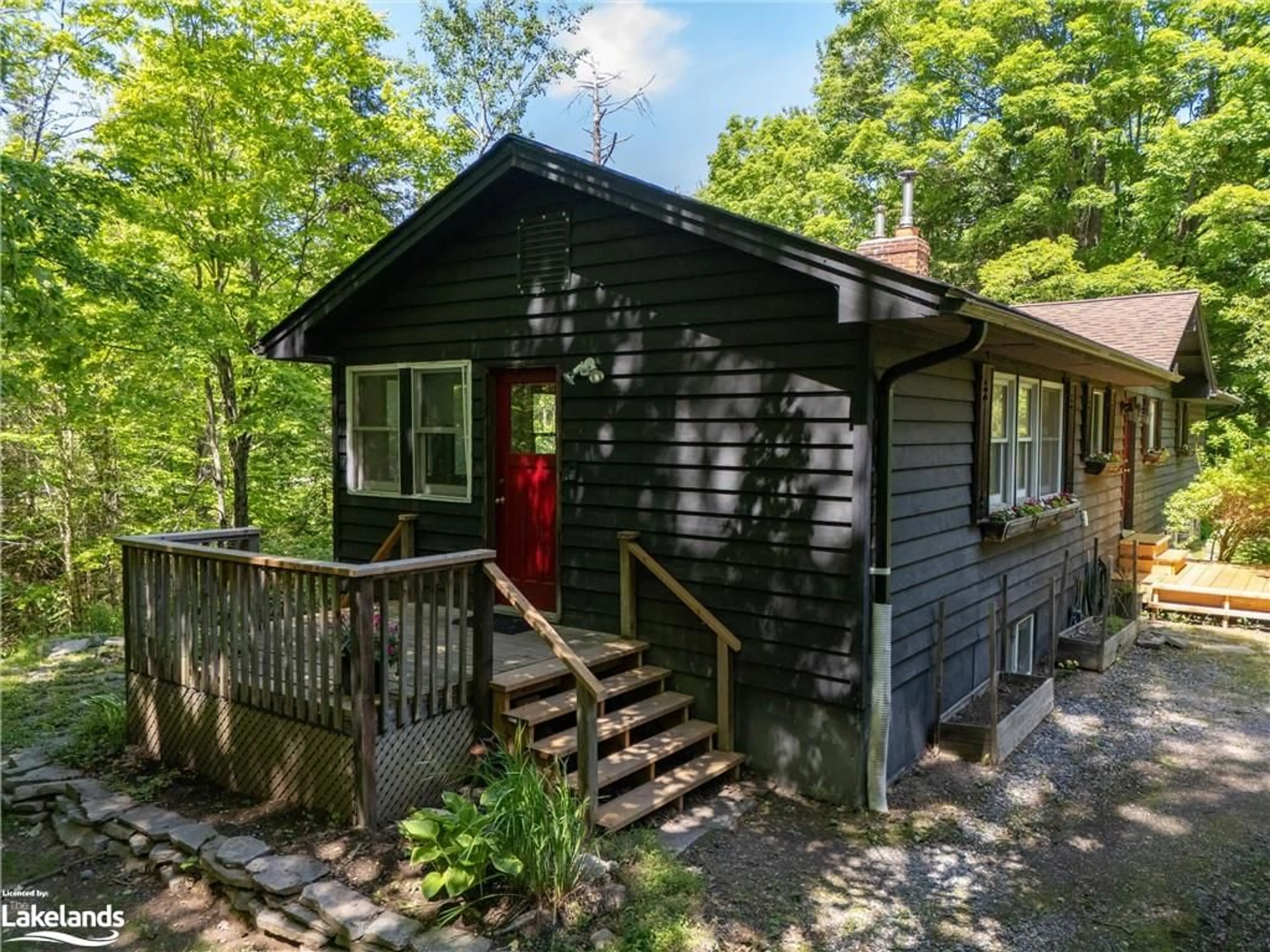 Cottage for 46 Hoths Lane, Port Sydney Ontario P0B 1L0