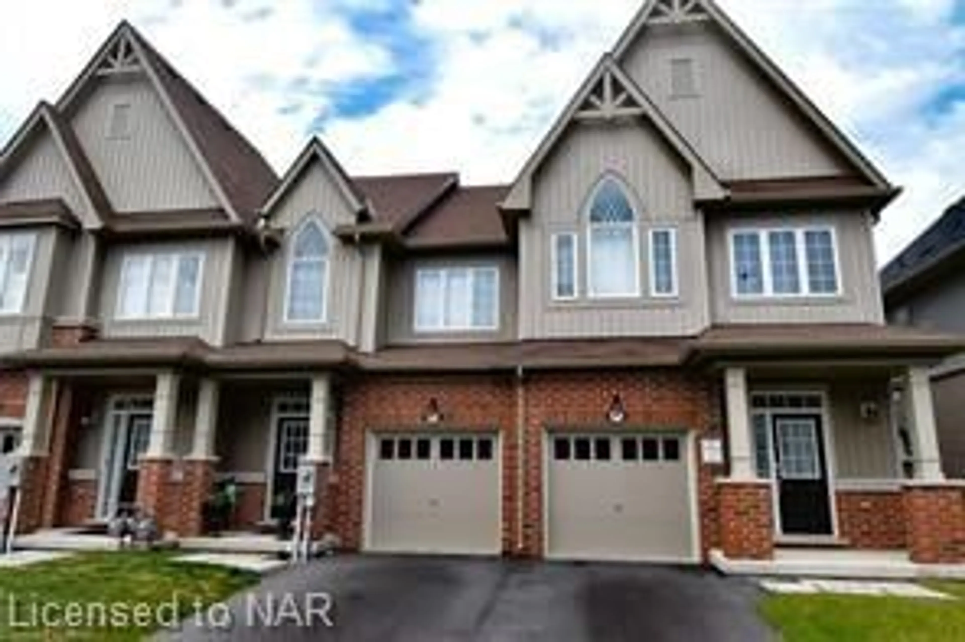 A pic from exterior of the house or condo for 4071 Fracchioni Dr, Beamsville Ontario L3J 0R5