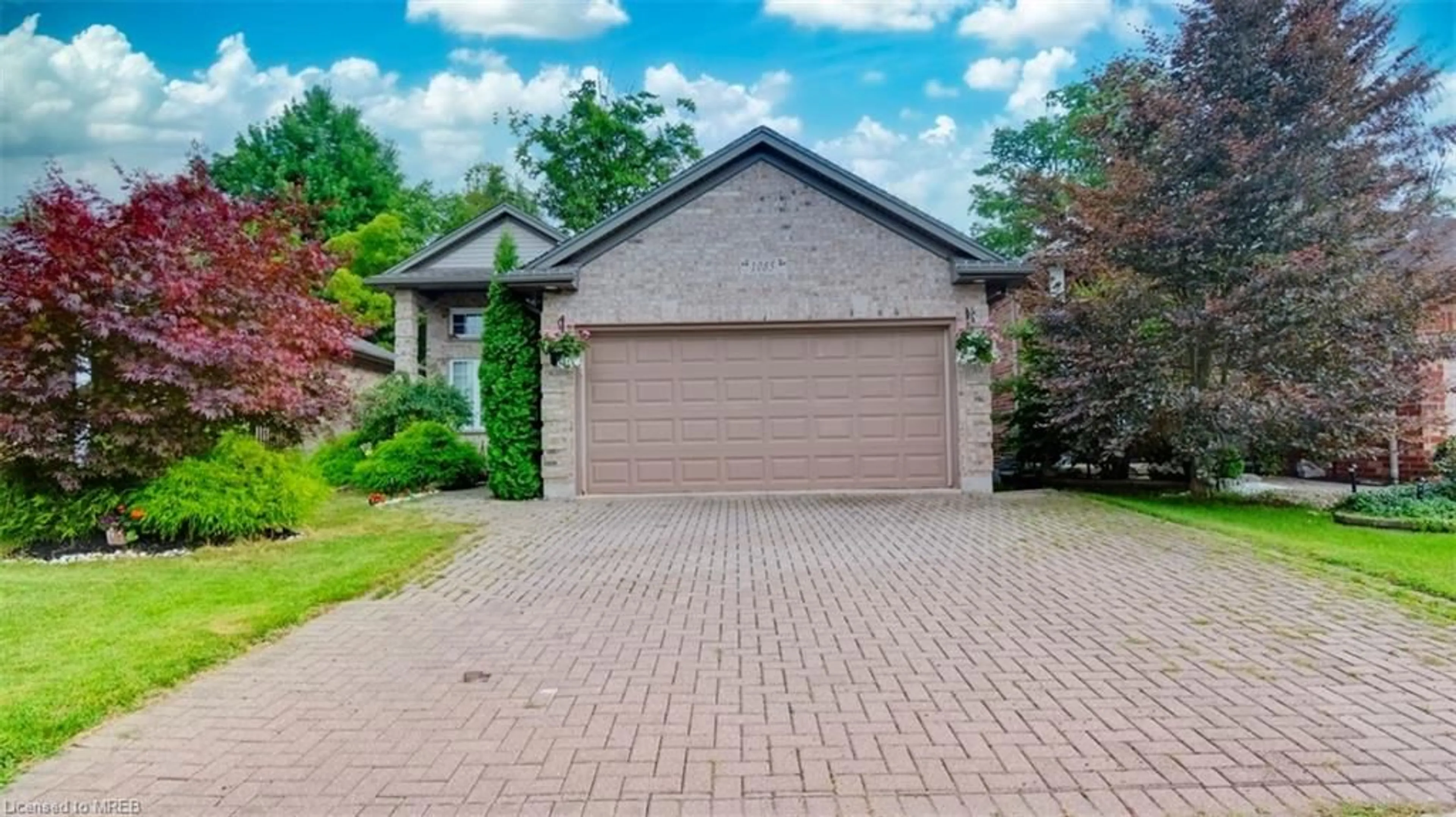 Home with brick exterior material for 1085 South Wenige Dr, London Ontario N5X 4G5