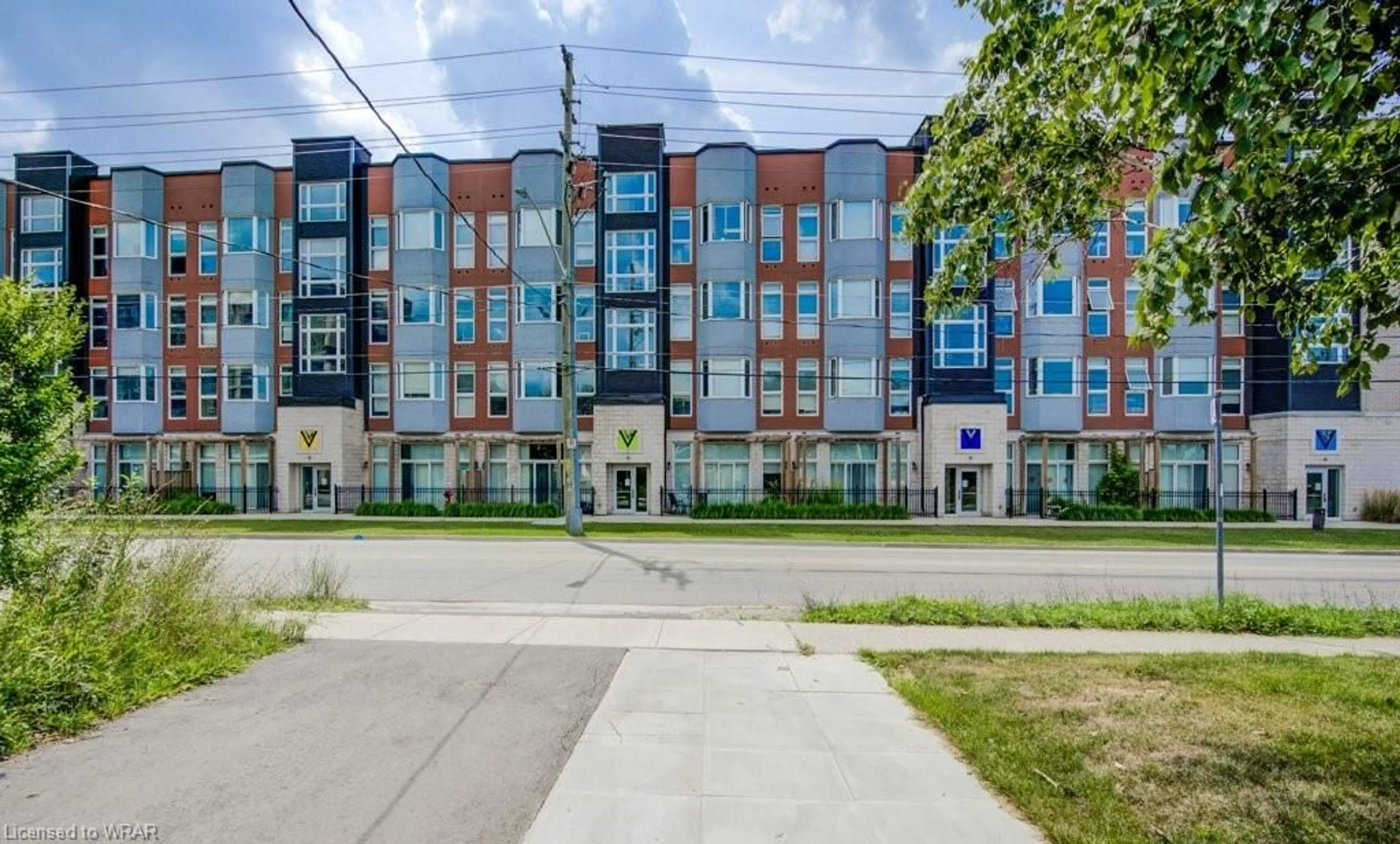 A pic from exterior of the house or condo for 253 Albert St #306, Waterloo Ontario N2L 0G3