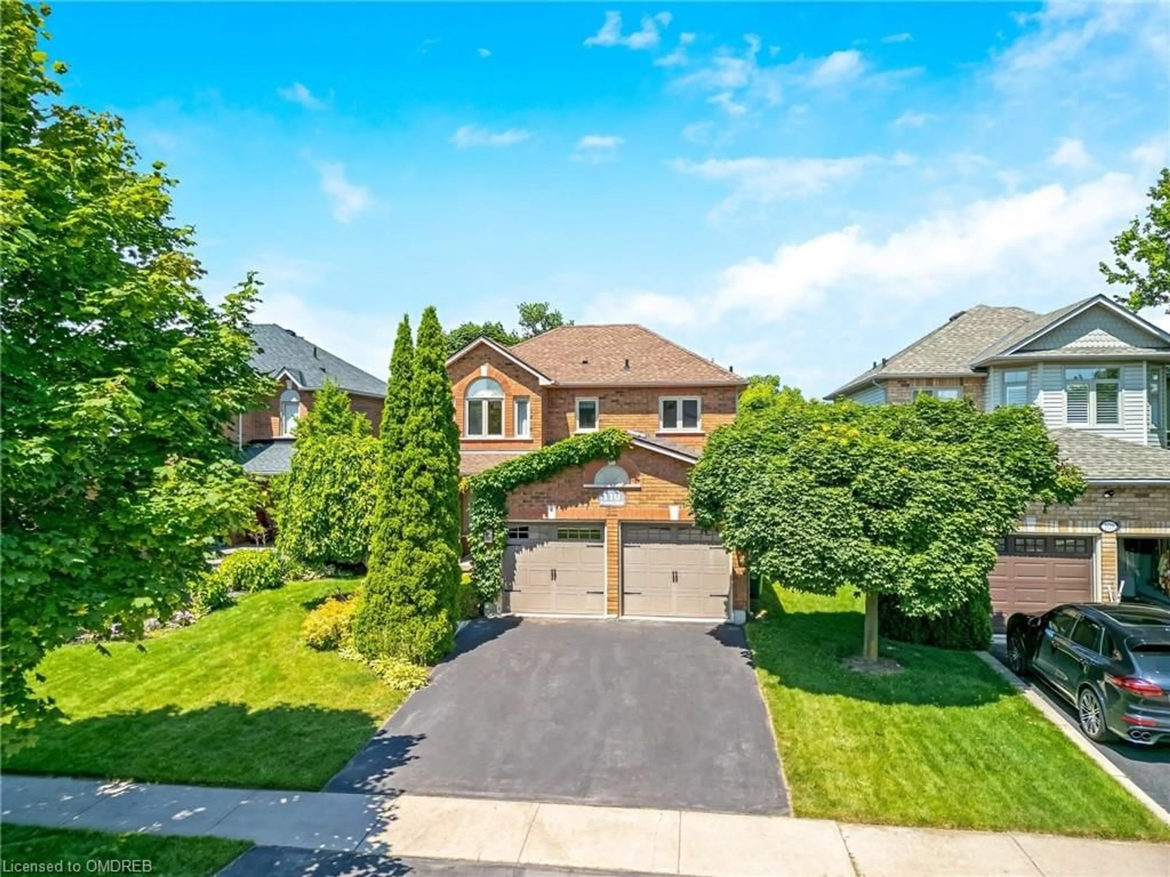 Frontside or backside of a home for 110 Pentland Rd, Waterdown Ontario L8B 0P4