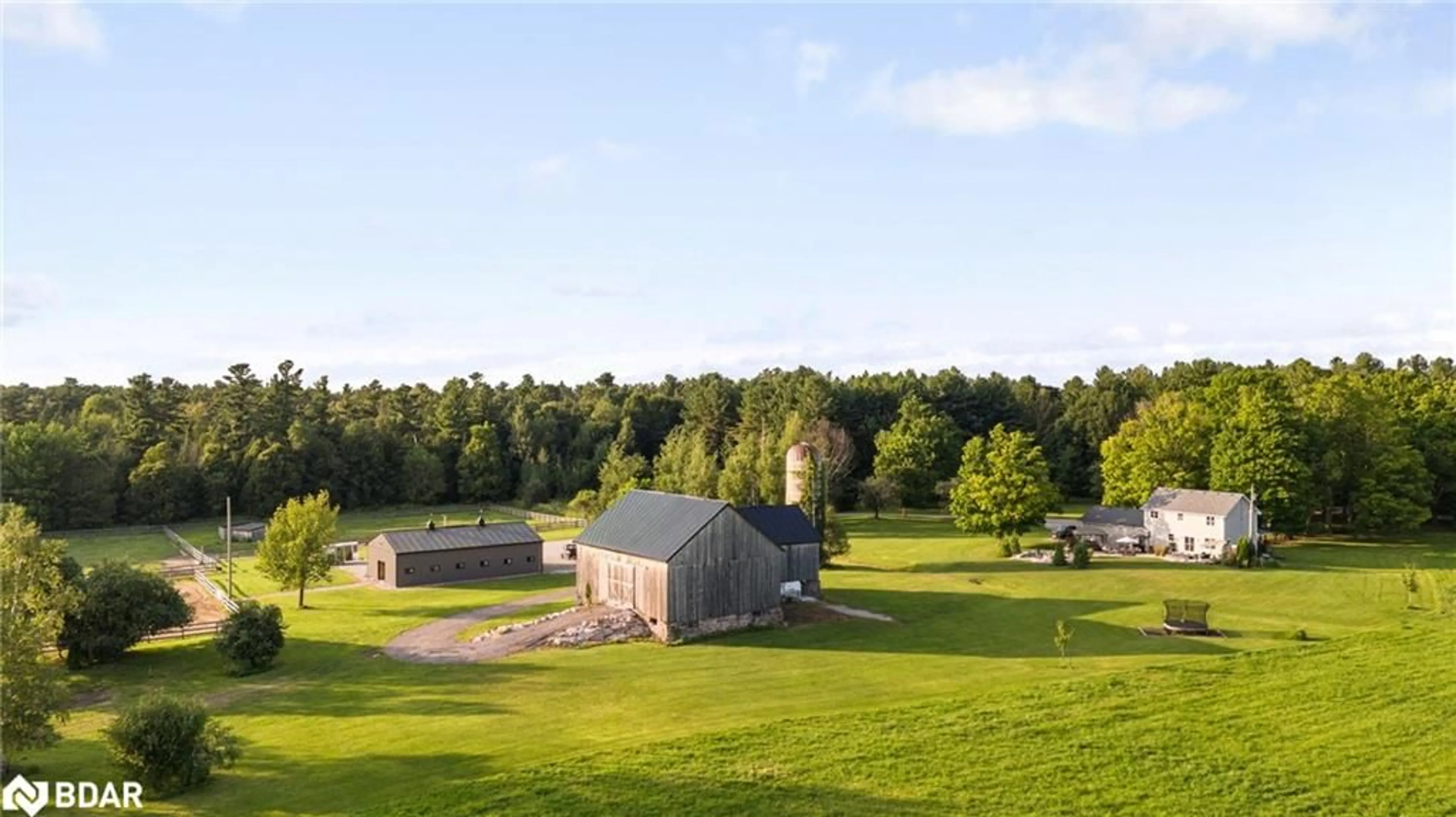 Shed for 3750 10 Line, Oro-Medonte Ontario L0K 1E0