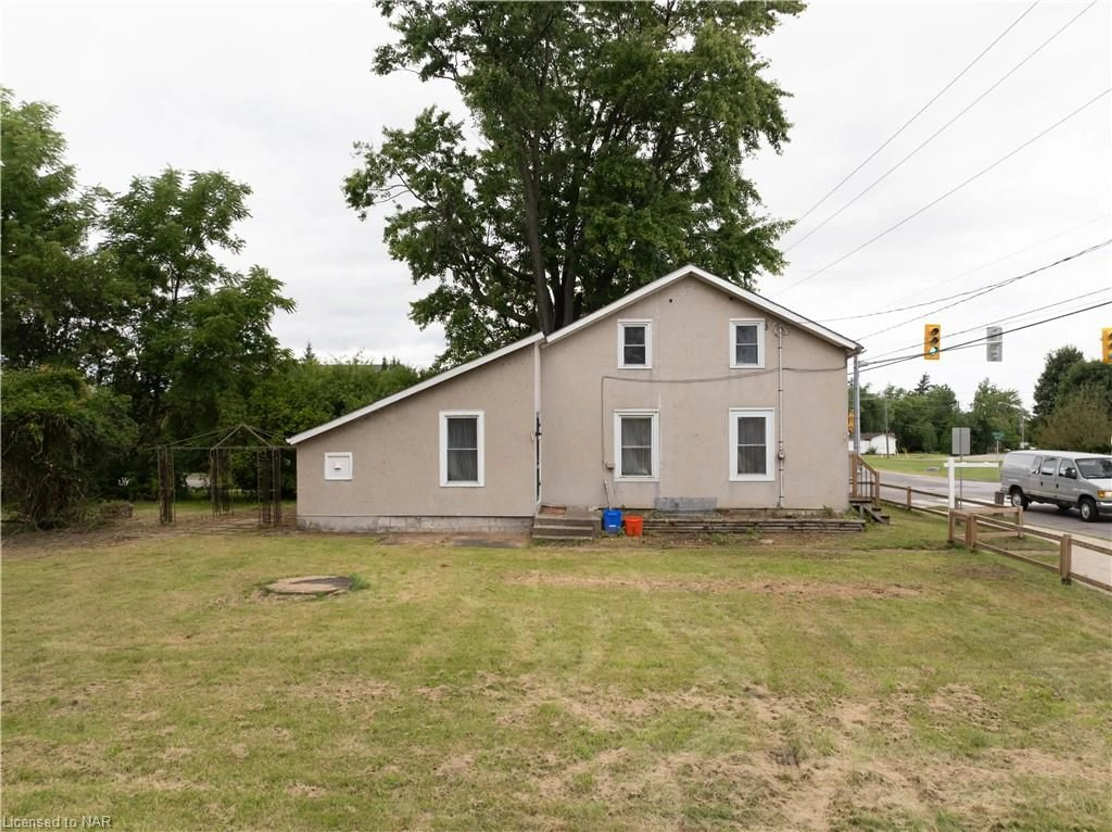 Frontside or backside of a home for 1317 York Rd, Niagara-on-the-Lake Ontario L0S 1P0