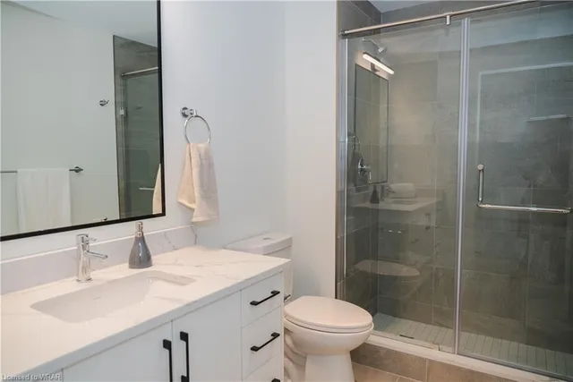 Additional property image - 741 King St Unit 611