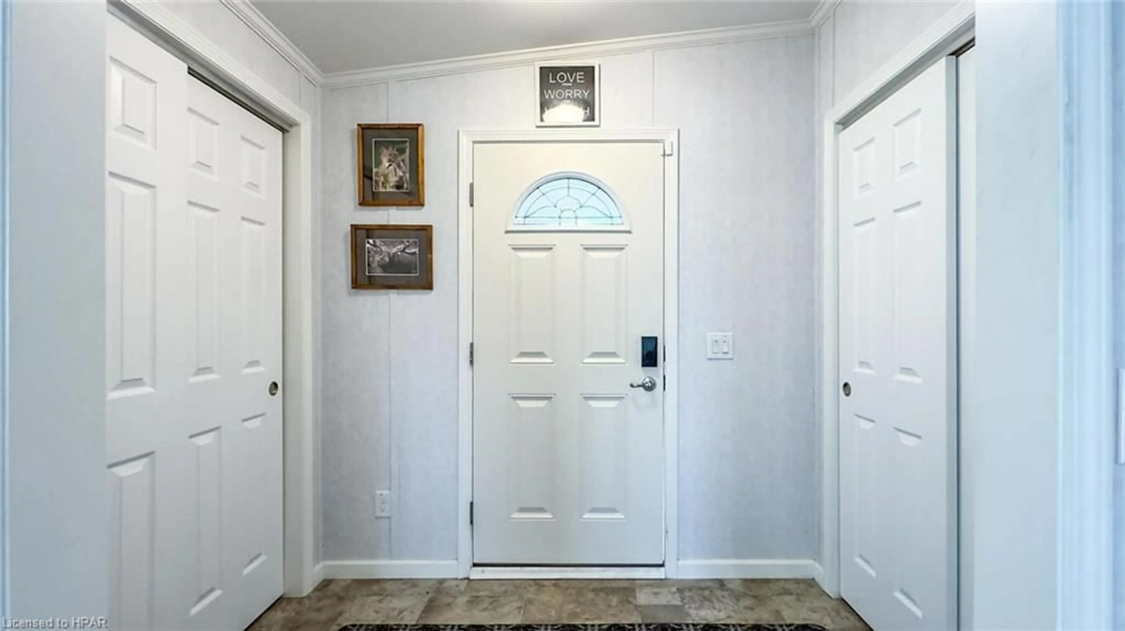 Indoor entryway, wood floors for 3 Blfs Vw Blvd, Huron Haven Ontario N7A 3Y3