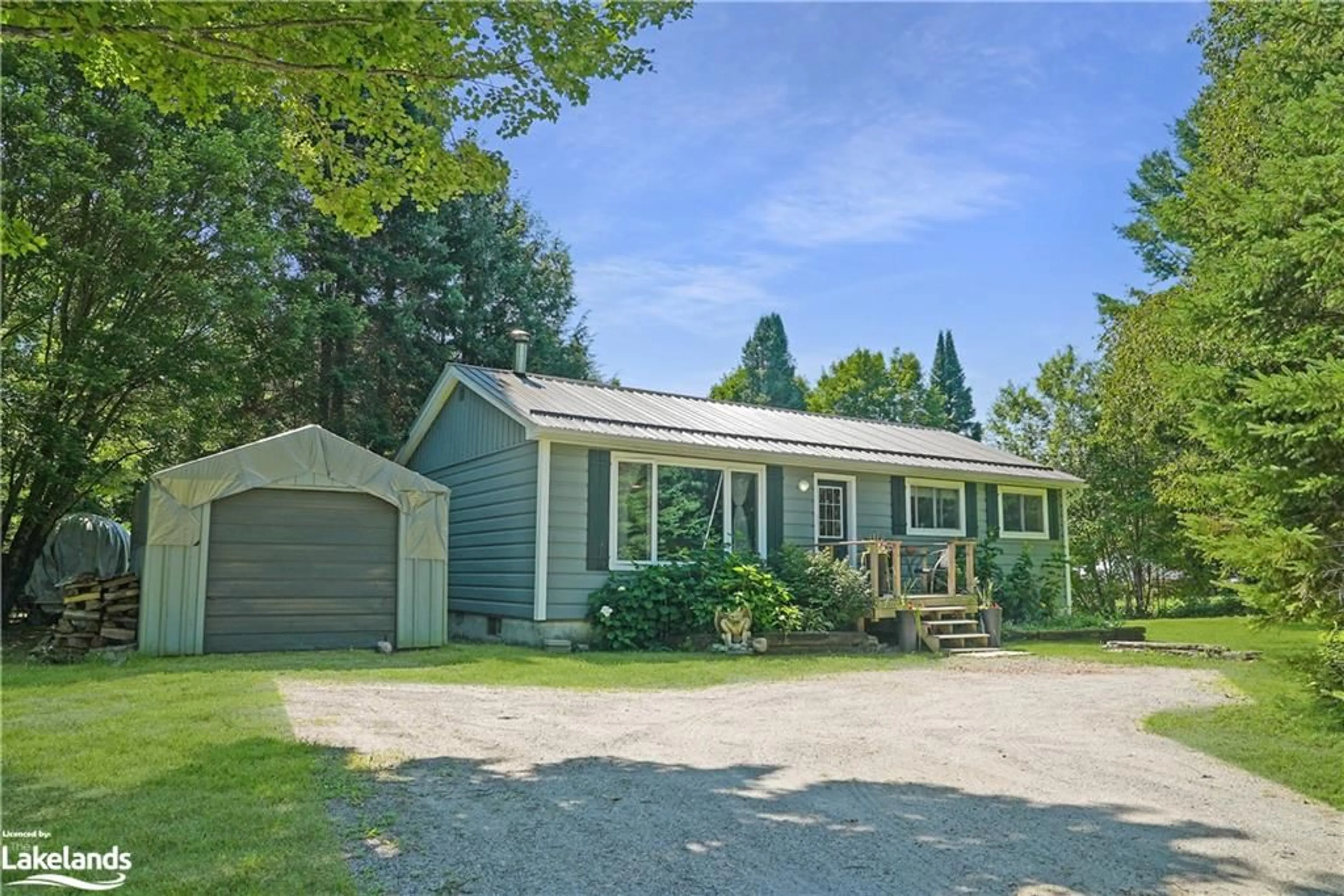 Frontside or backside of a home, cottage for 1358 North Shore Rd, Haliburton Ontario K0M 1S0