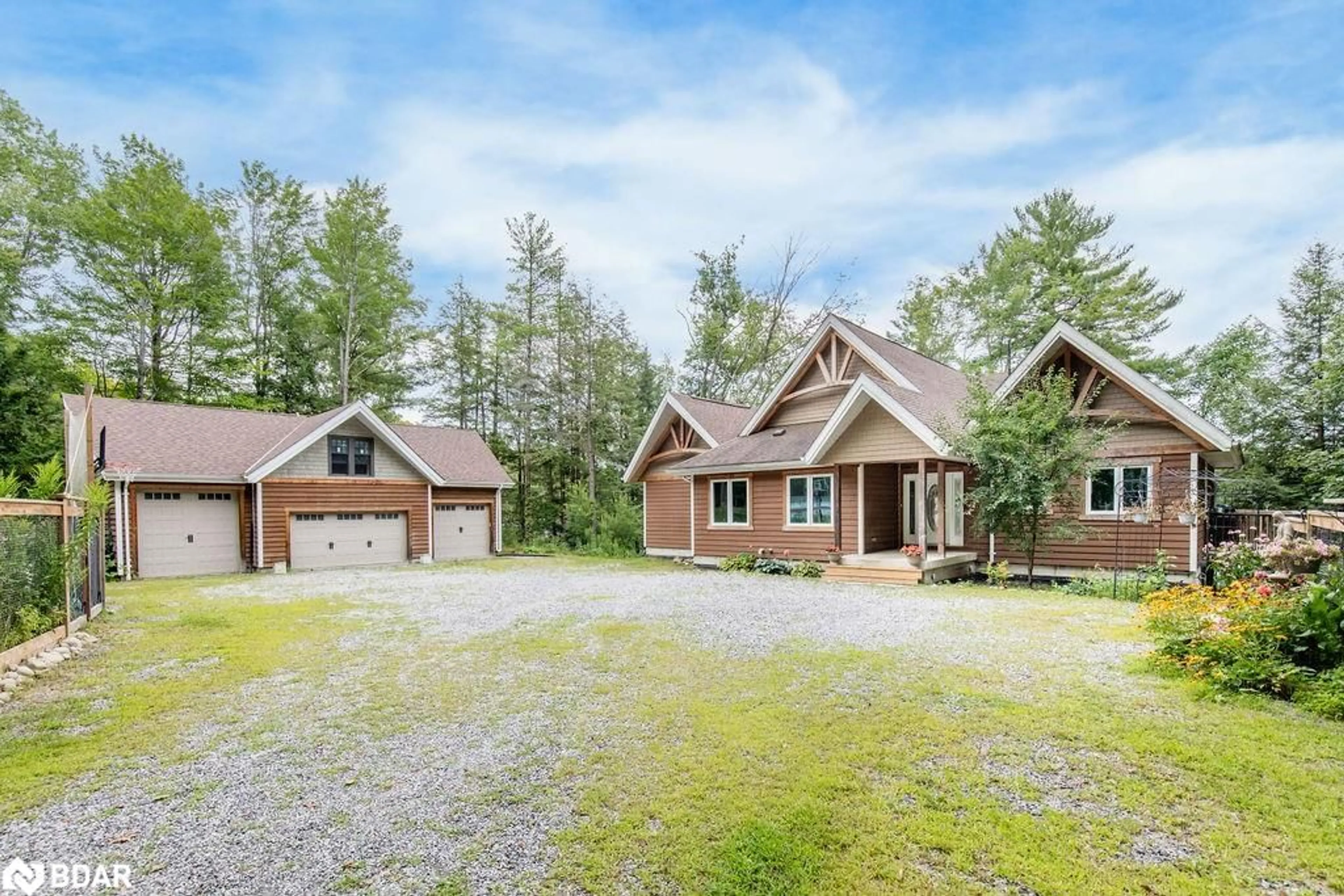 Cottage for 1058 Whites Rd #3, Port Carling Ontario P0B 1J0