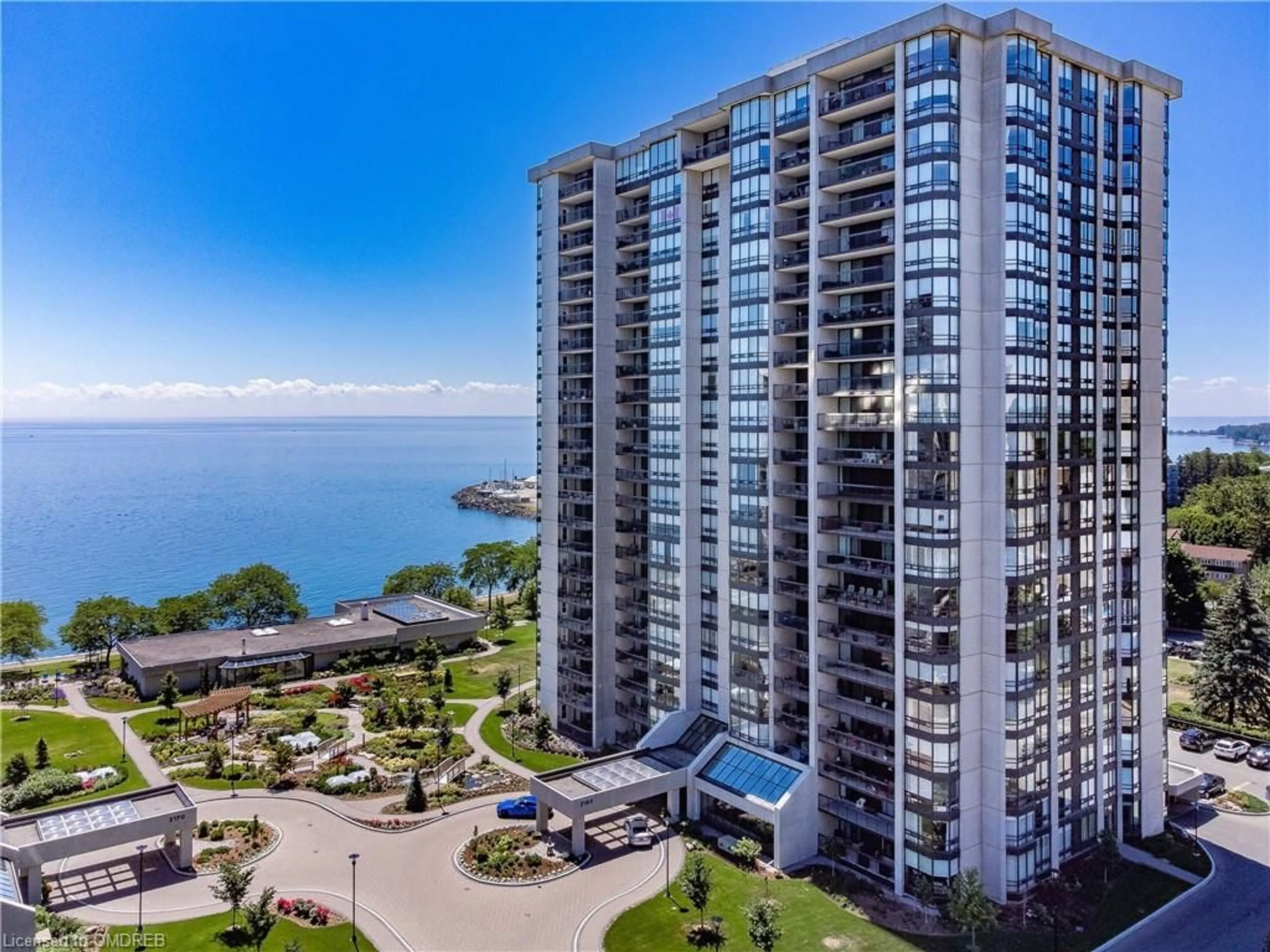 A pic from exterior of the house or condo, lake for 2180 Marine Dr #1705, Oakville Ontario L6L 5V2