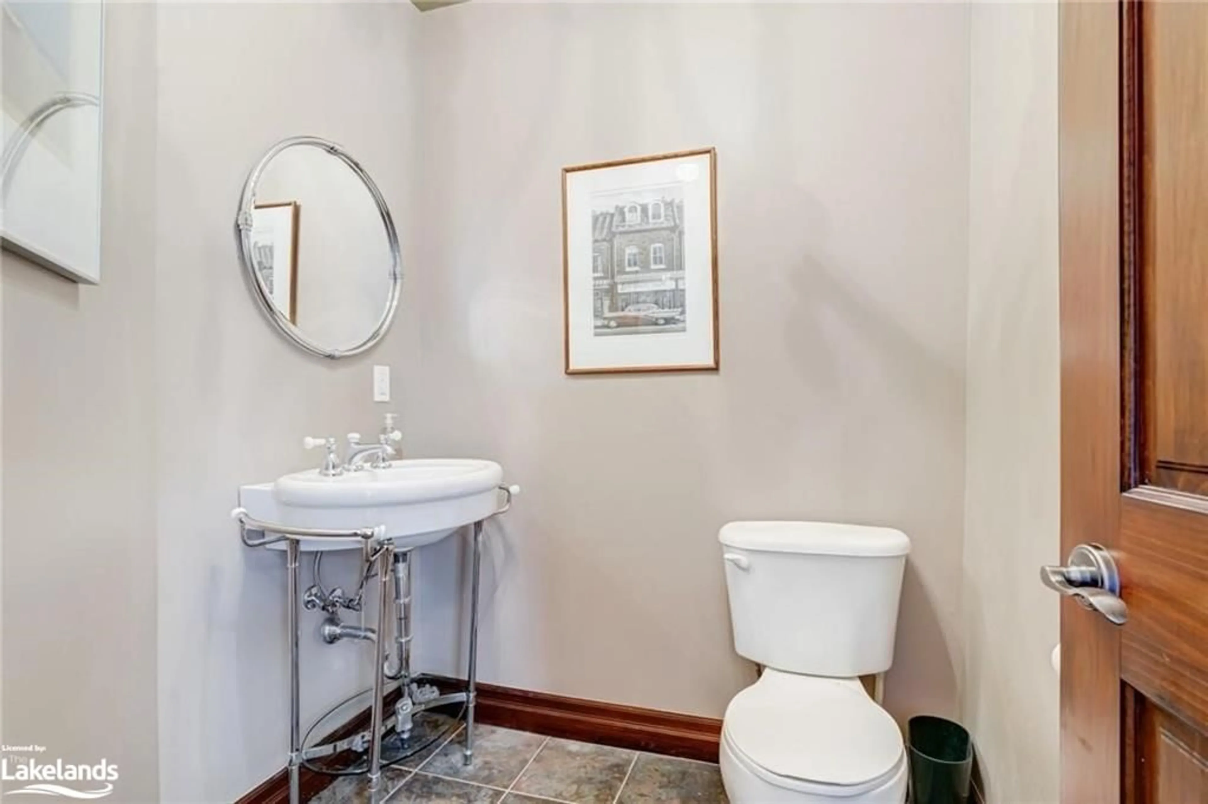 Bathroom, wood floors for 224 Blueski George Cres #17, The Blue Mountains Ontario L9Y 0V6