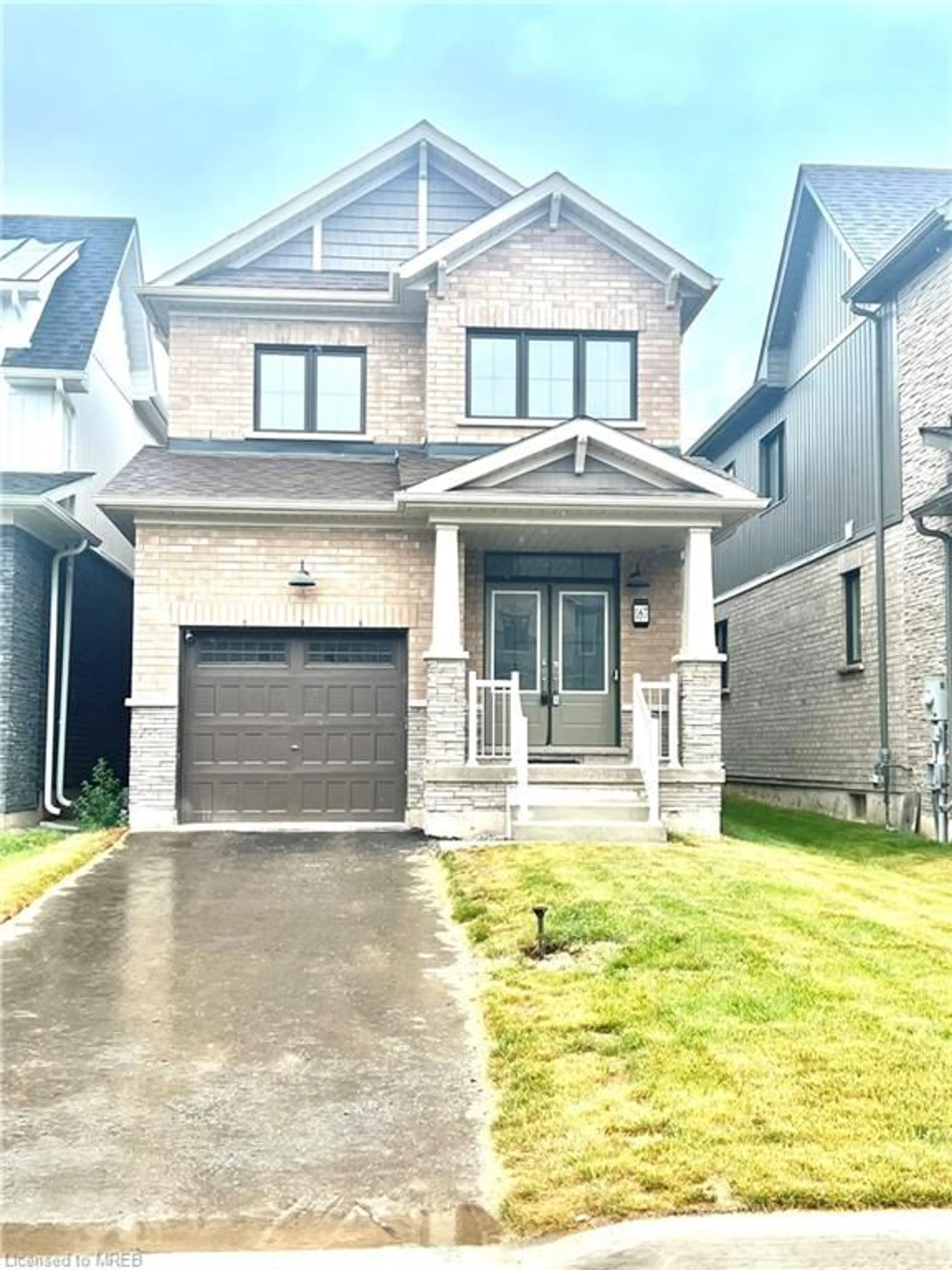 Frontside or backside of a home for 167 Keelson Street, Welland Ontario L3B 6C5