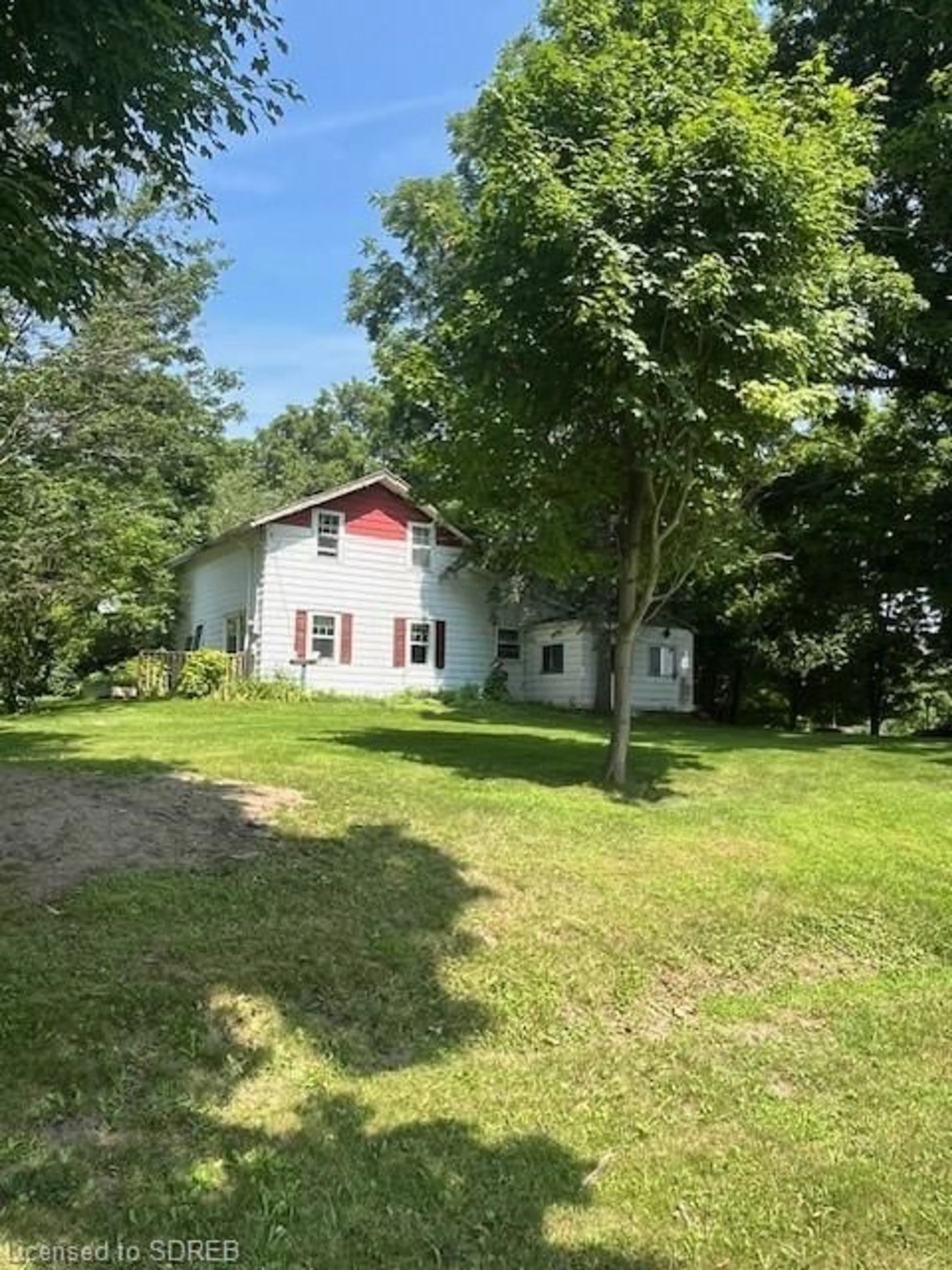 Frontside or backside of a home, cottage for 1665 Concession 11 Rd, Waterford Ontario N0E 1Y0