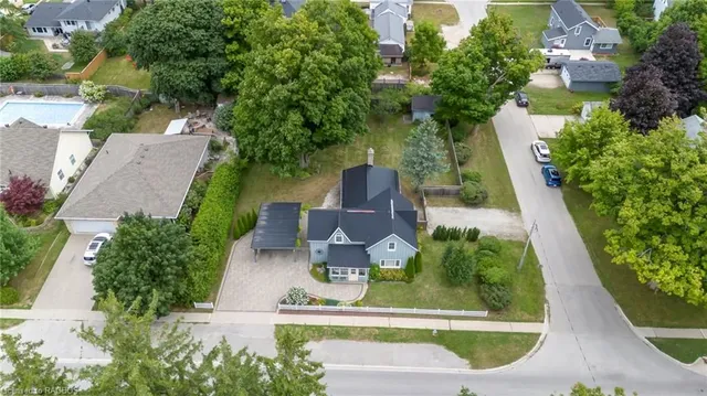 439 Green St, Port Elgin 3