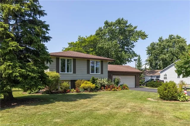 2495 Coral Ave, Stevensville 2