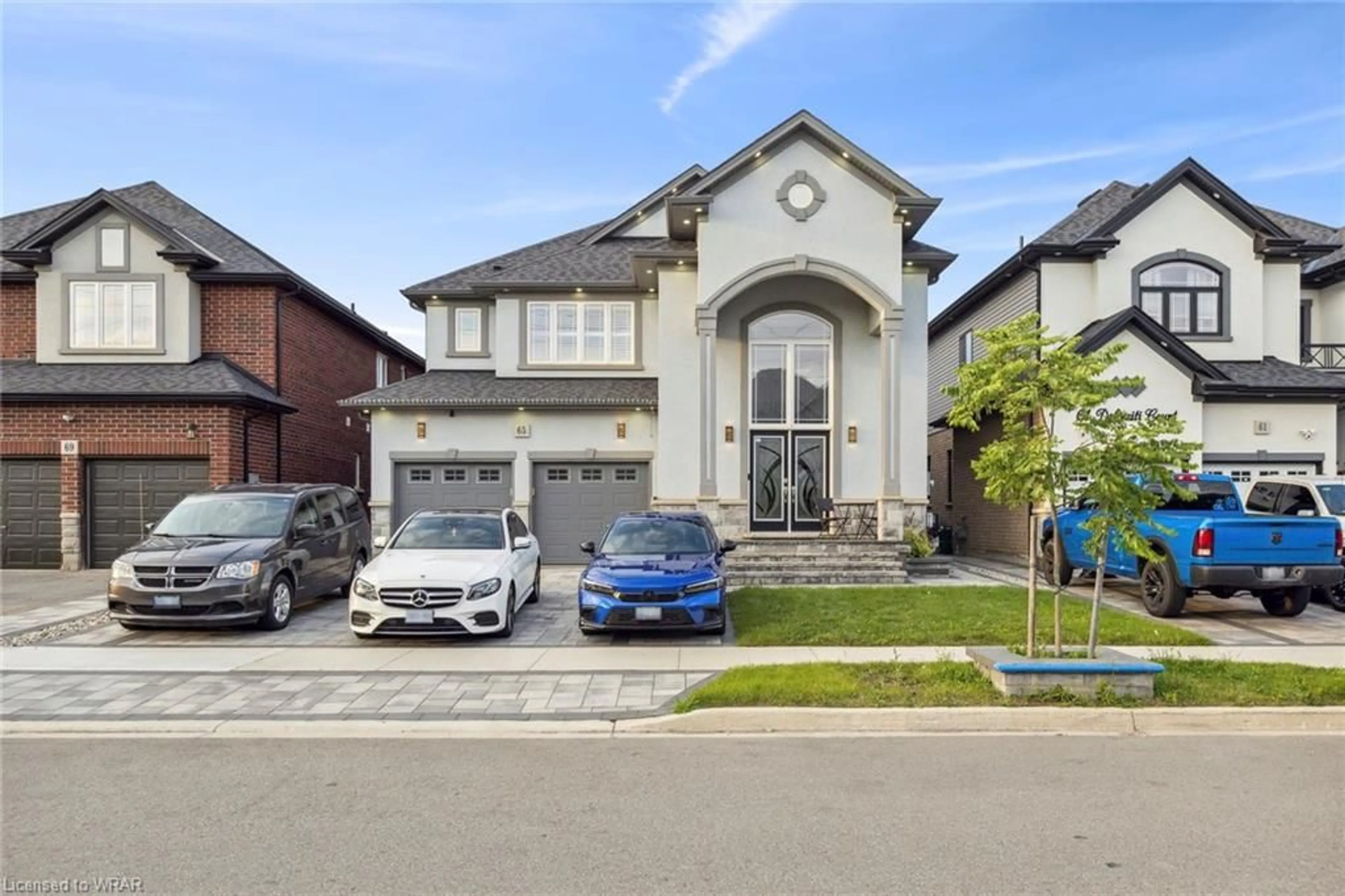 Frontside or backside of a home for 65 Dolomiti Crt, Stoney Creek Ontario L0R 1P0