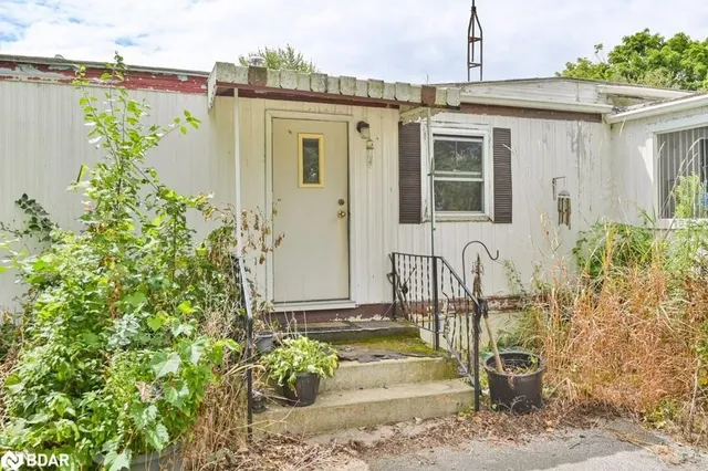 1231 County 11 Rd #21, Prince Edward County 2
