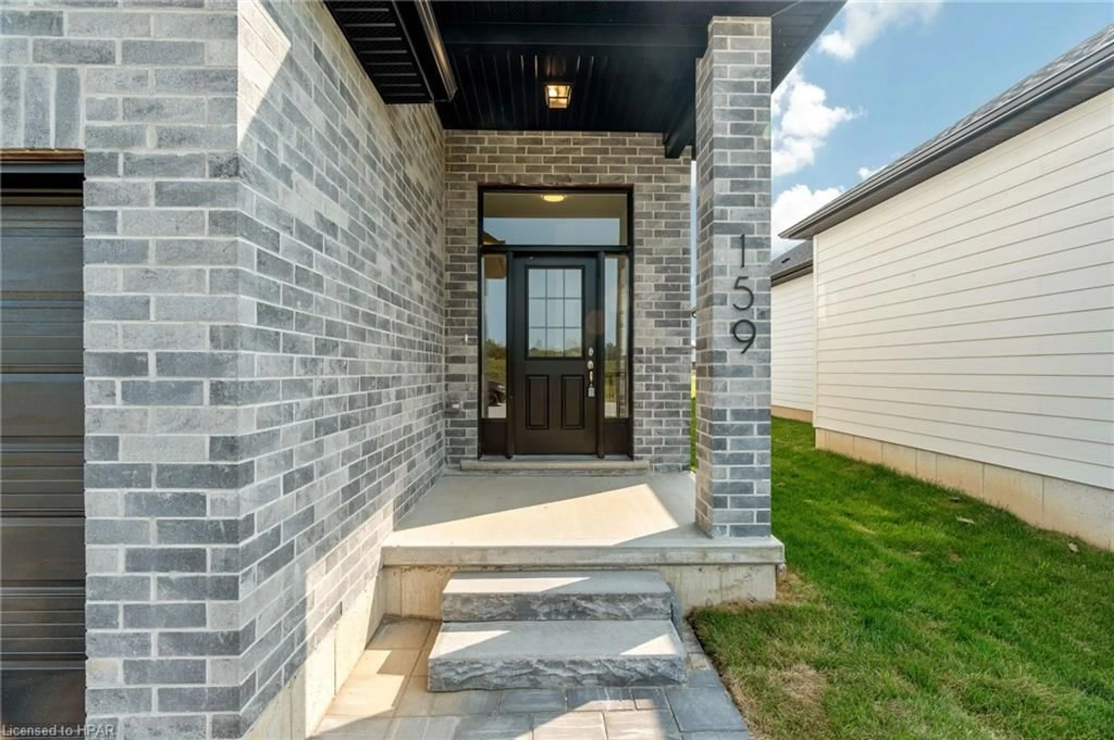 Indoor entryway, cement floor for 167 Greene St, Exeter Ontario N0M 1S3