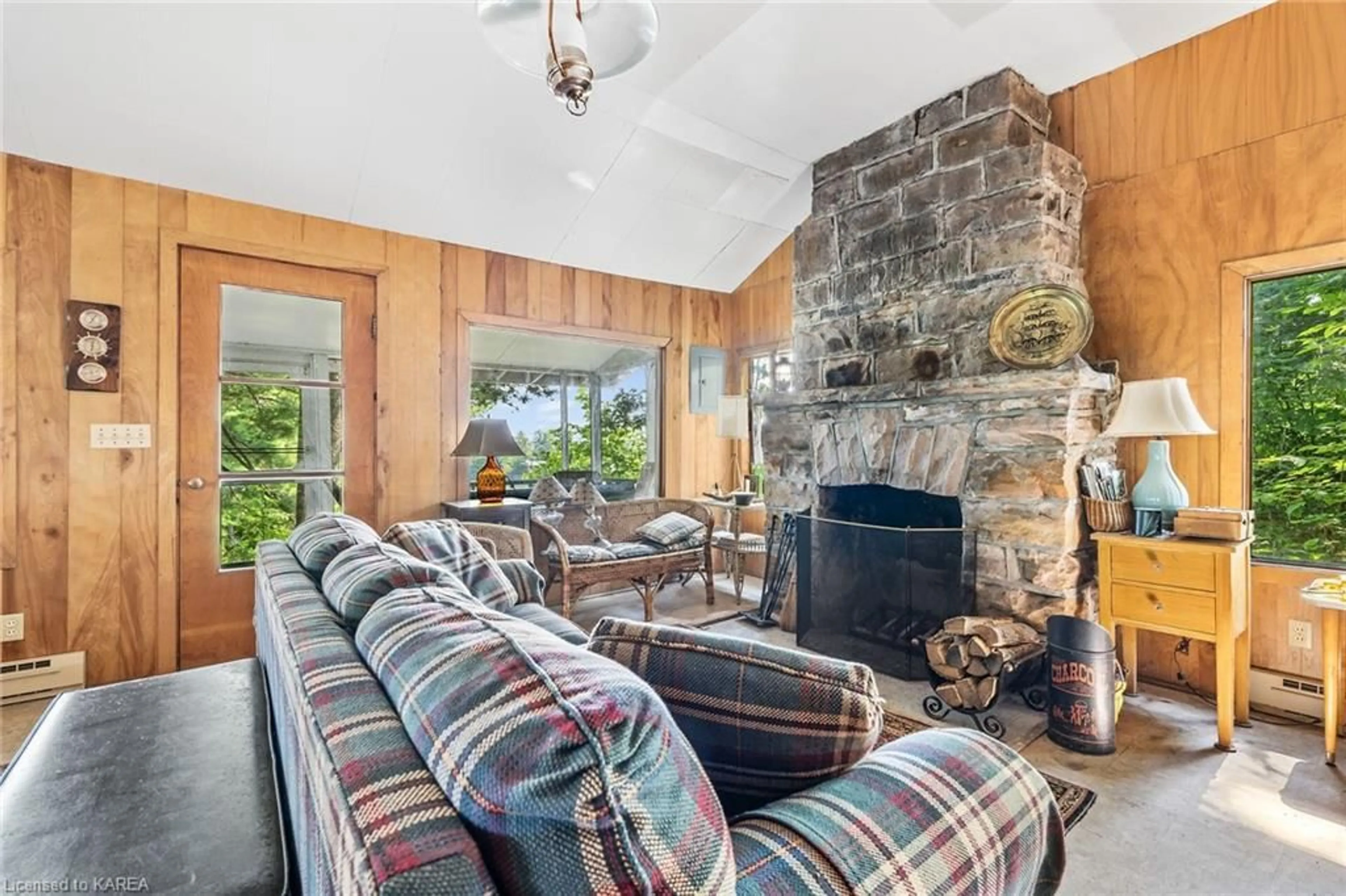 Living room, wood floors for 1326 Ridge Lane, Seeleys Bay Ontario K0H 2N0