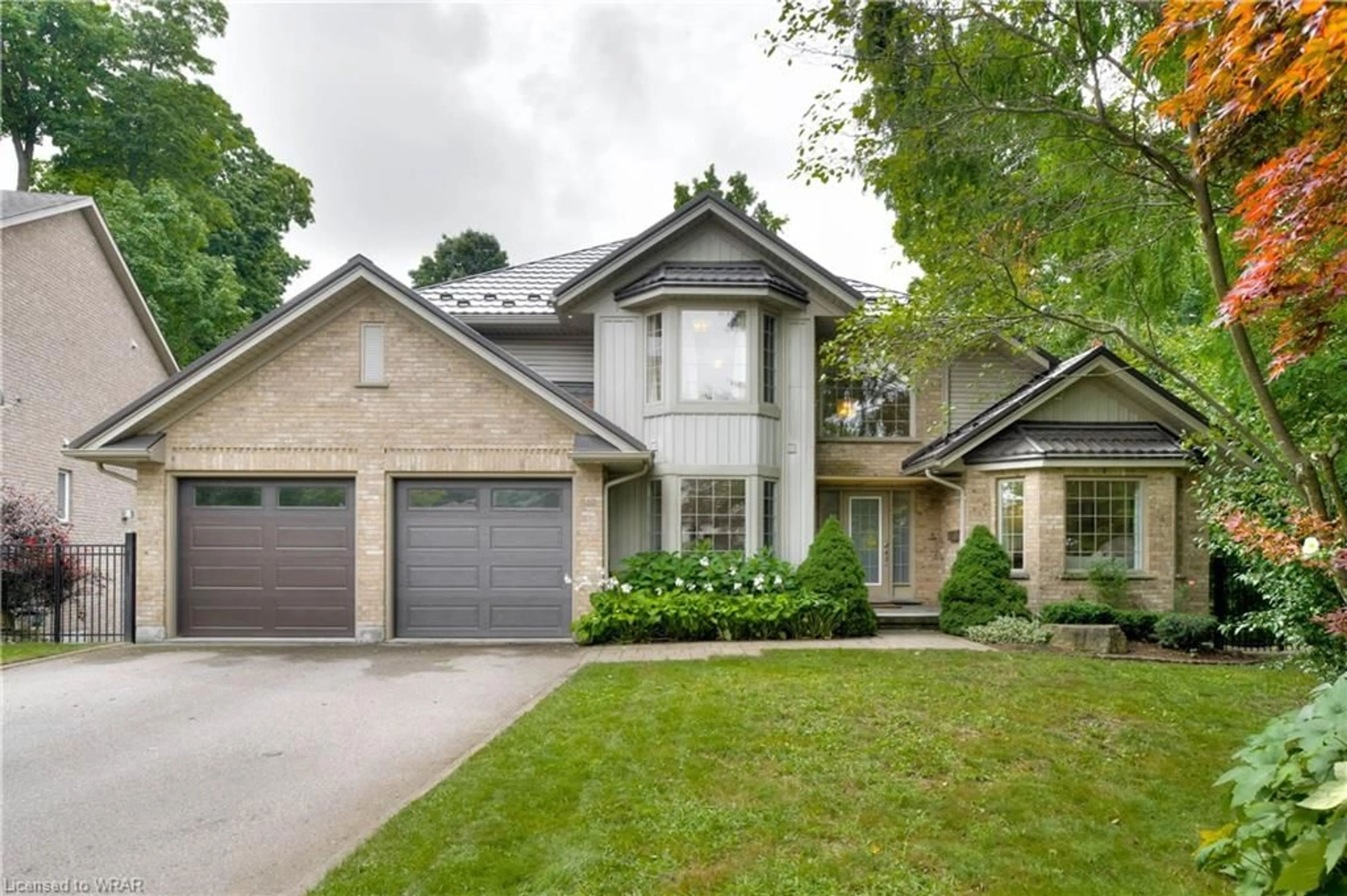 Home with brick exterior material for 523 Heather Hill Pl, Waterloo Ontario N2T 1H7