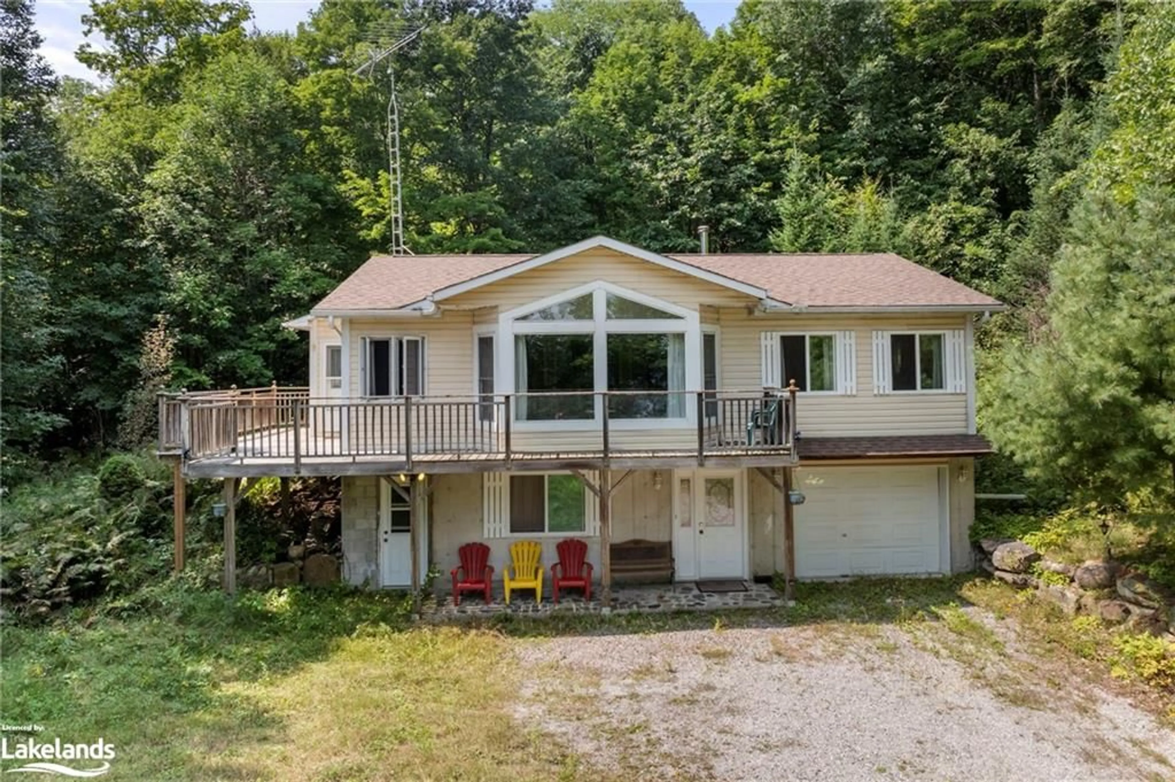 Frontside or backside of a home, cottage for 1753 Northshore Rd, Haliburton Ontario K0M 1J1