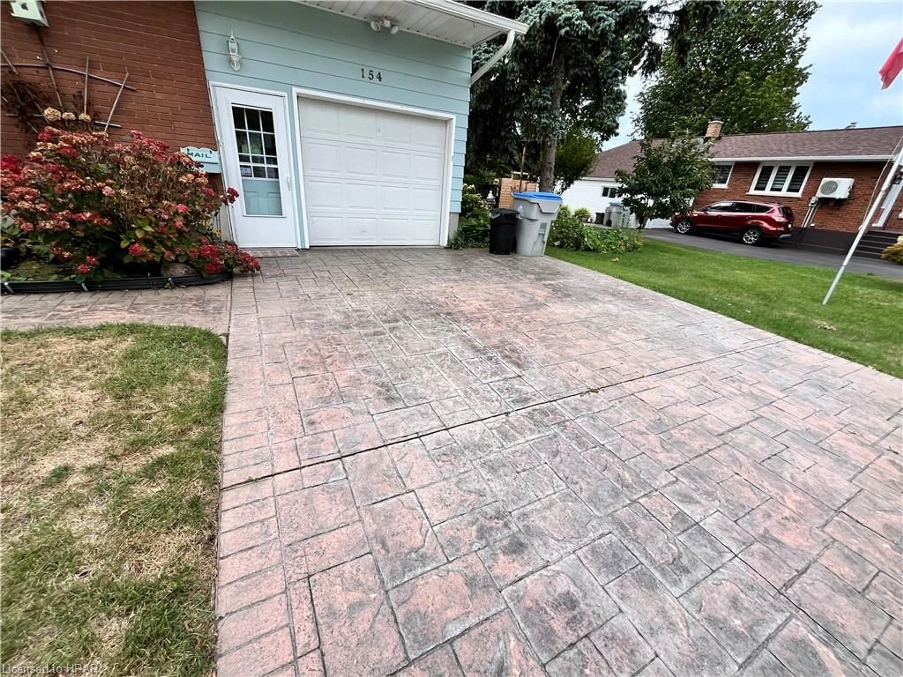 Patio, the street view for 154 Blake St, Goderich Ontario N7A 1E3