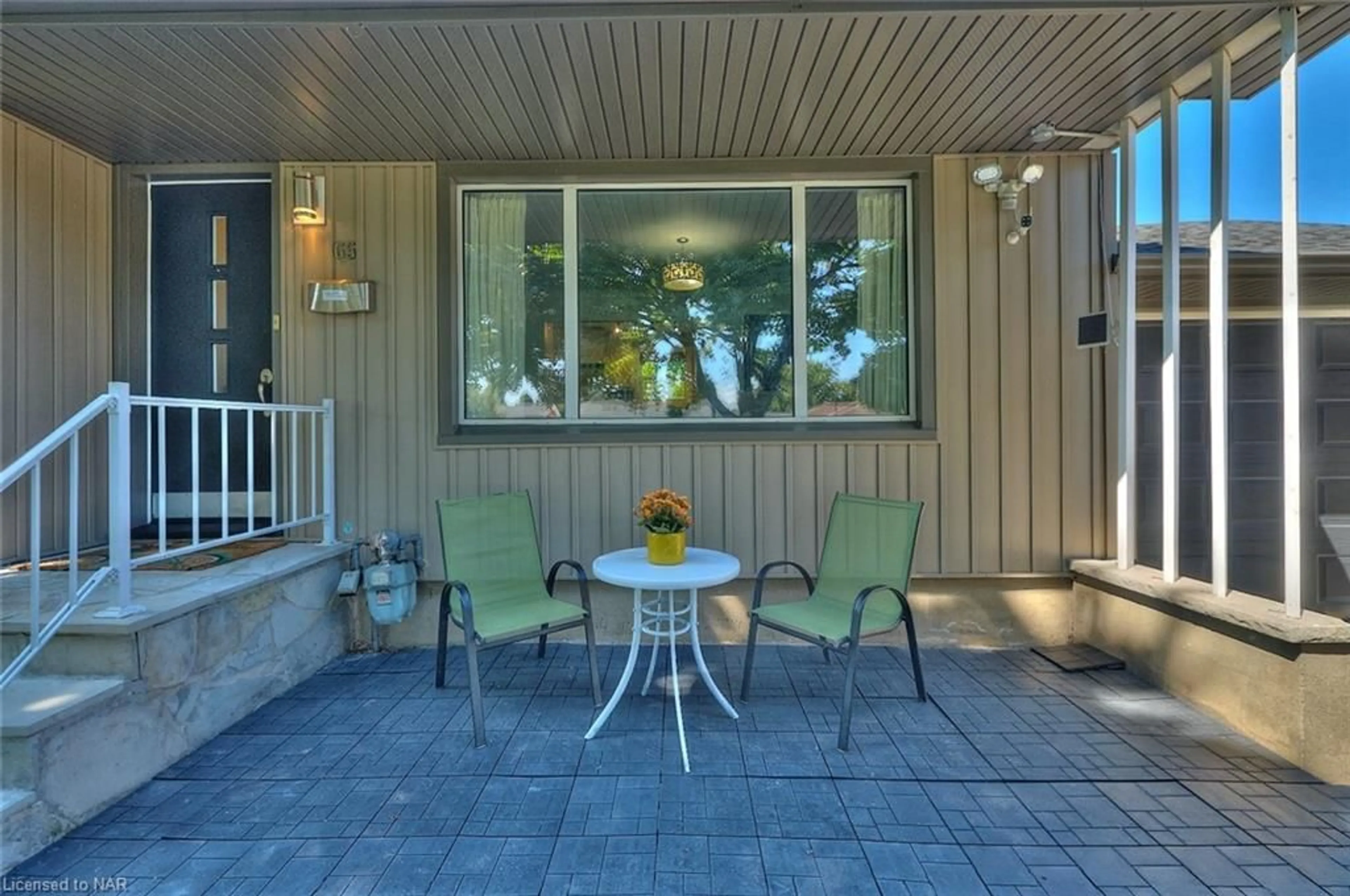 Patio, cottage for 65 Wakelin Terr, St. Catharines Ontario L2M 4K8