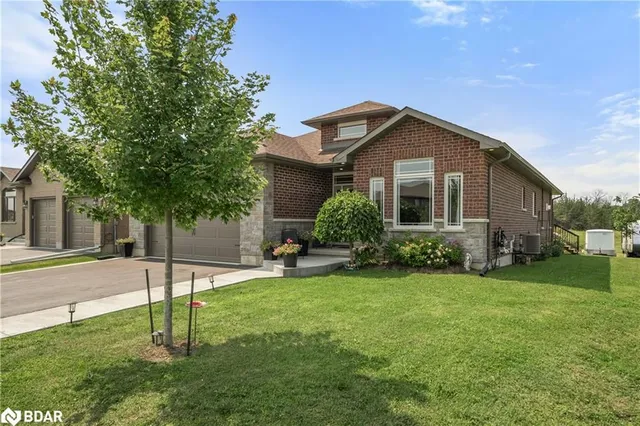 132 Cherrywood Pky, Napanee 3