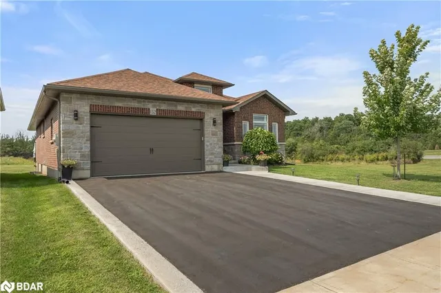 132 Cherrywood Pky, Napanee 4