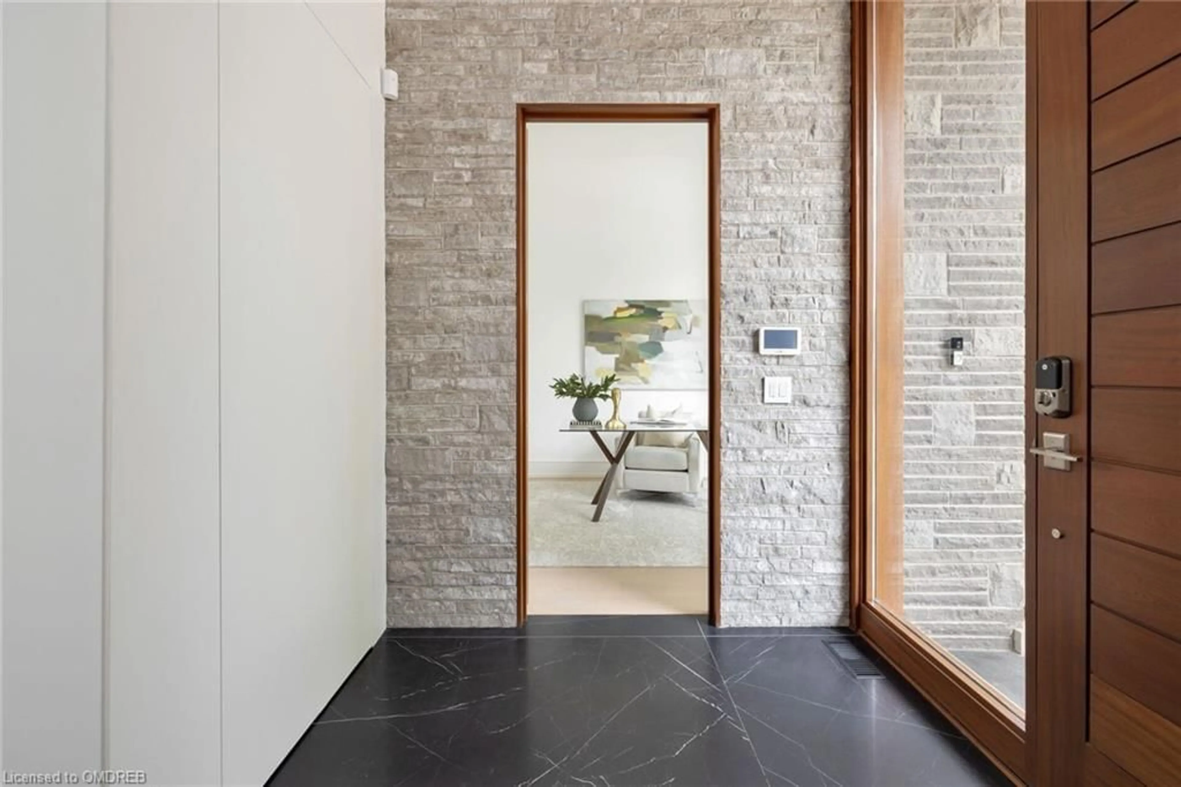 Indoor foyer, cement floor for 418 Pine Cove Rd, Burlington Ontario L7N 1W5