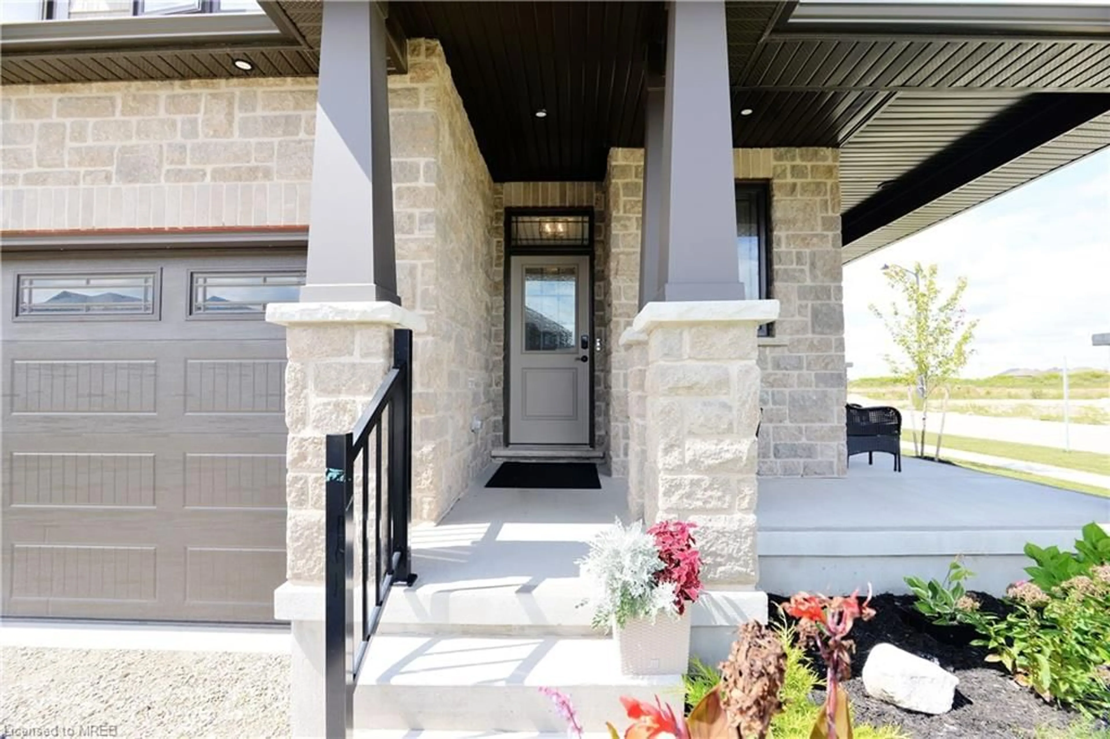 Indoor entryway for 50 Tindall Cres Cres, East Luther-Grand Valley Ontario L9W 7R8