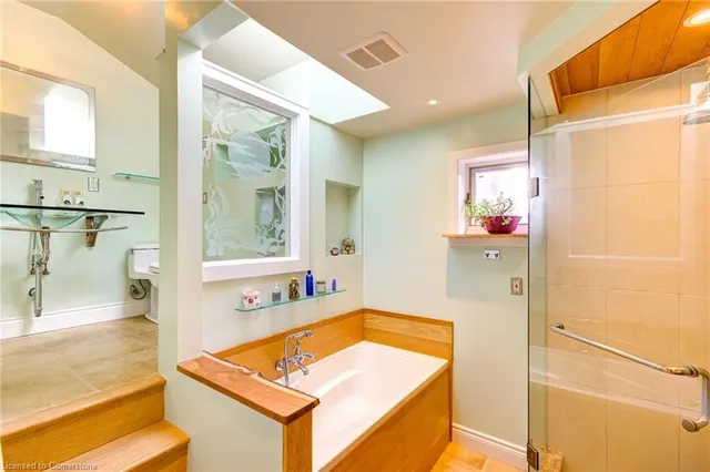 Additional property image - 93 Stirling Ave