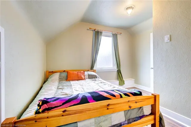 Additional property image - 93 Stirling Ave