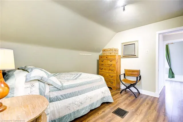 Additional property image - 93 Stirling Ave
