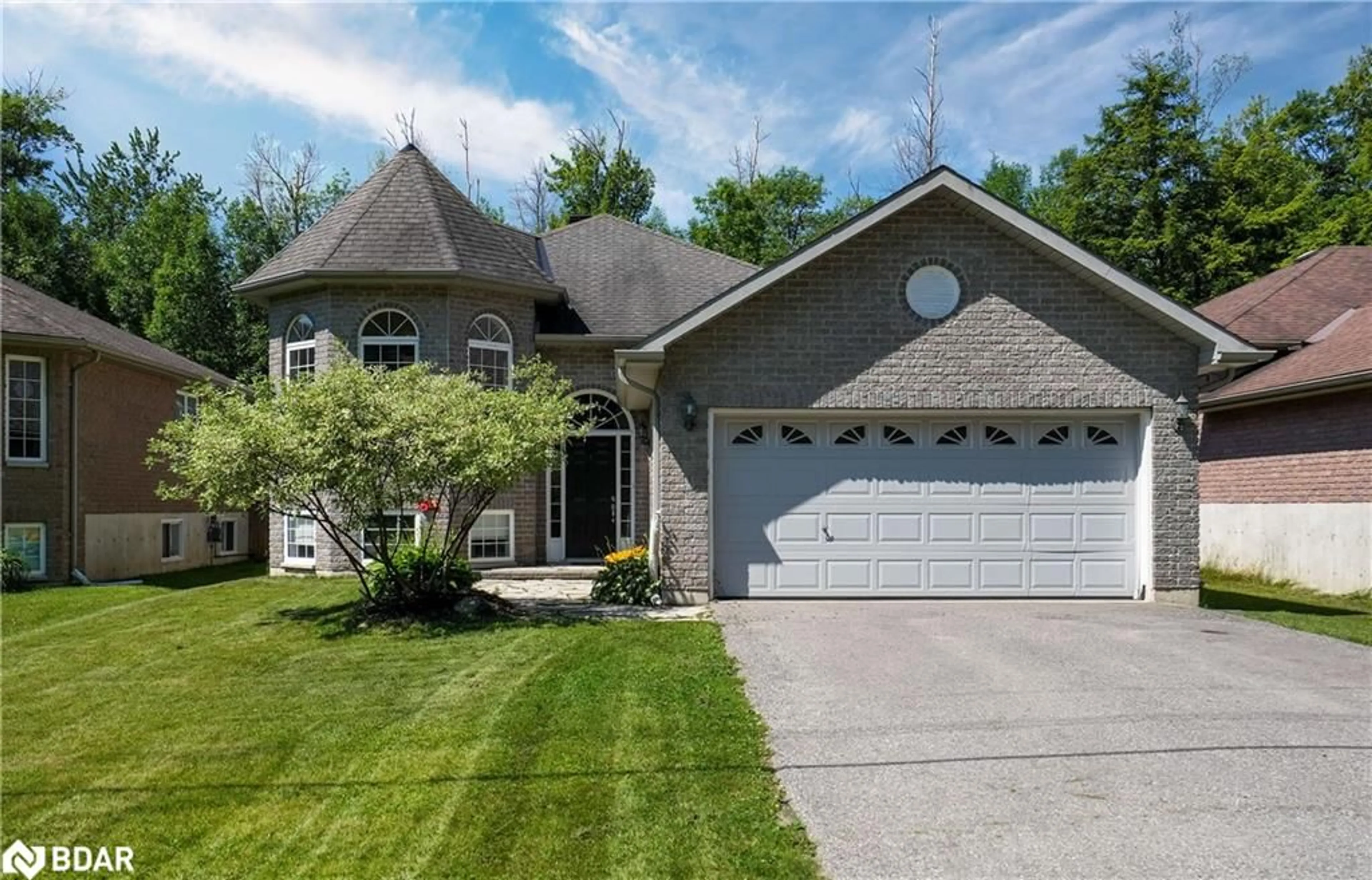 Frontside or backside of a home, cottage for 3242 Goldstein Rd, Washago Ontario L0K 2B0