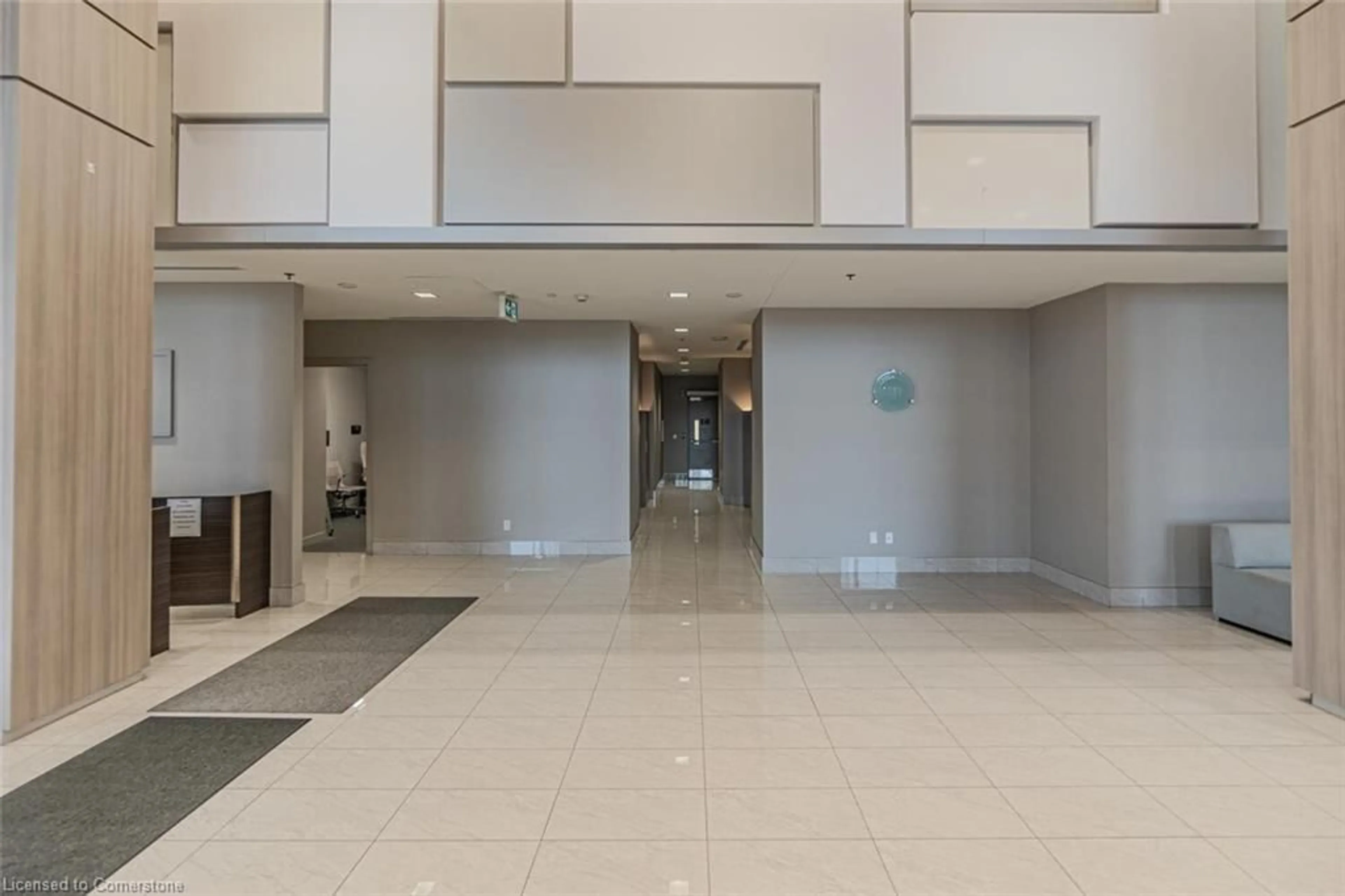 Indoor lobby, unknown floor for 2087 Fairview St #2007, Burlington Ontario L7R 2C8