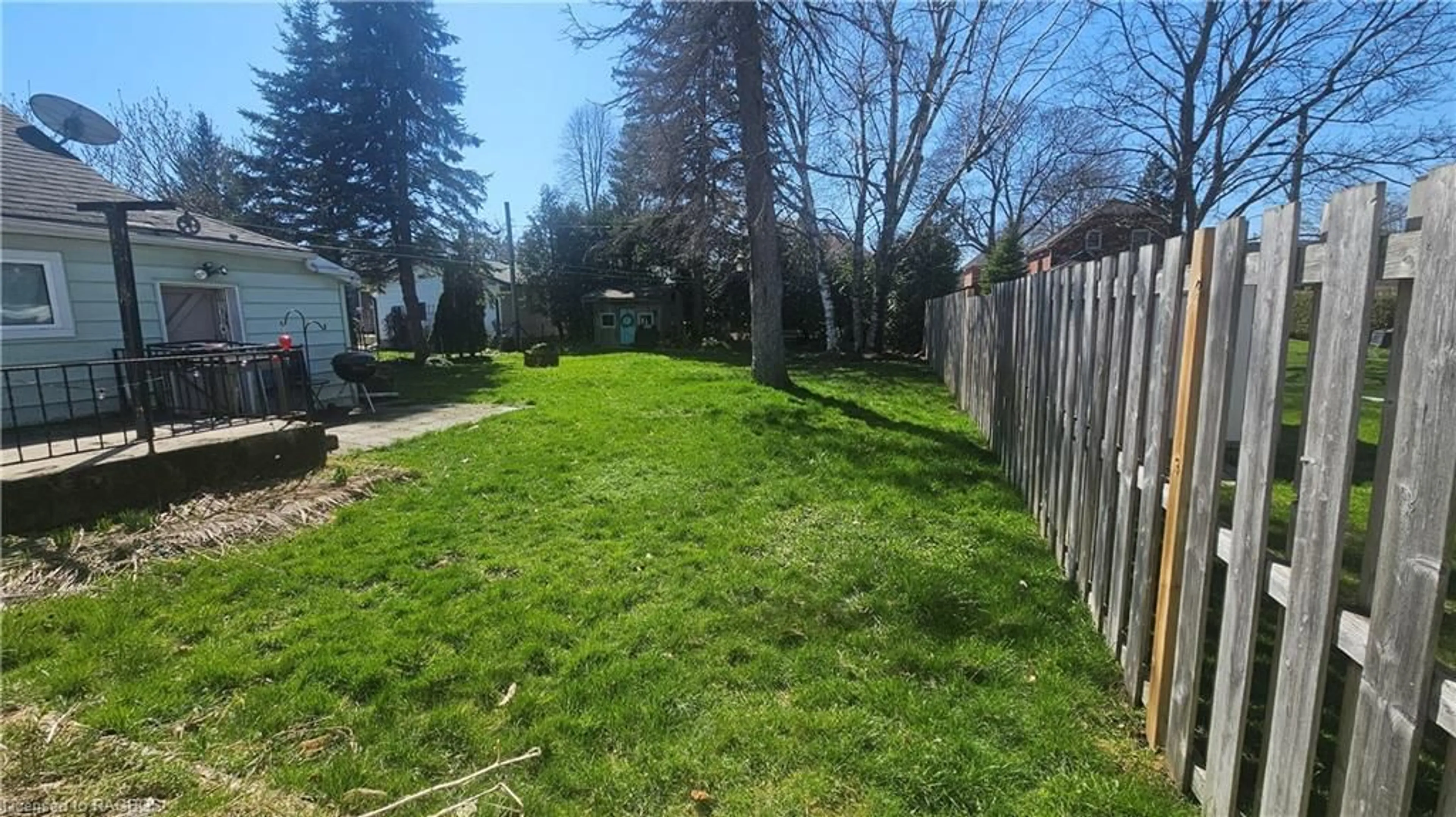 Patio, the fenced backyard for 868 4th Avenue A, Owen Sound Ontario N4K 2N7