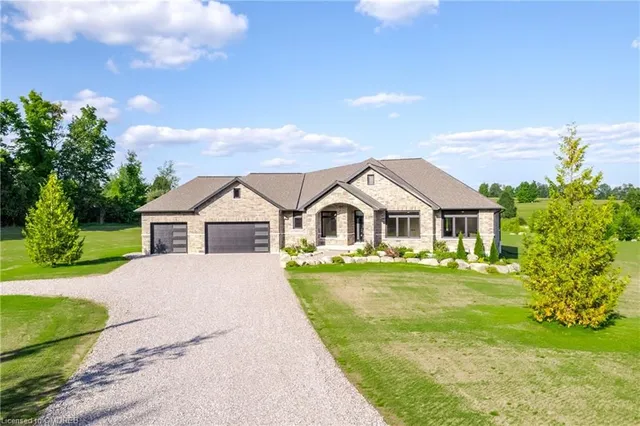 2181 Northeys Rd, Lakefield 4