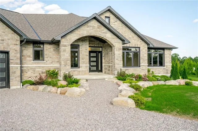 2181 Northeys Rd, Lakefield 5
