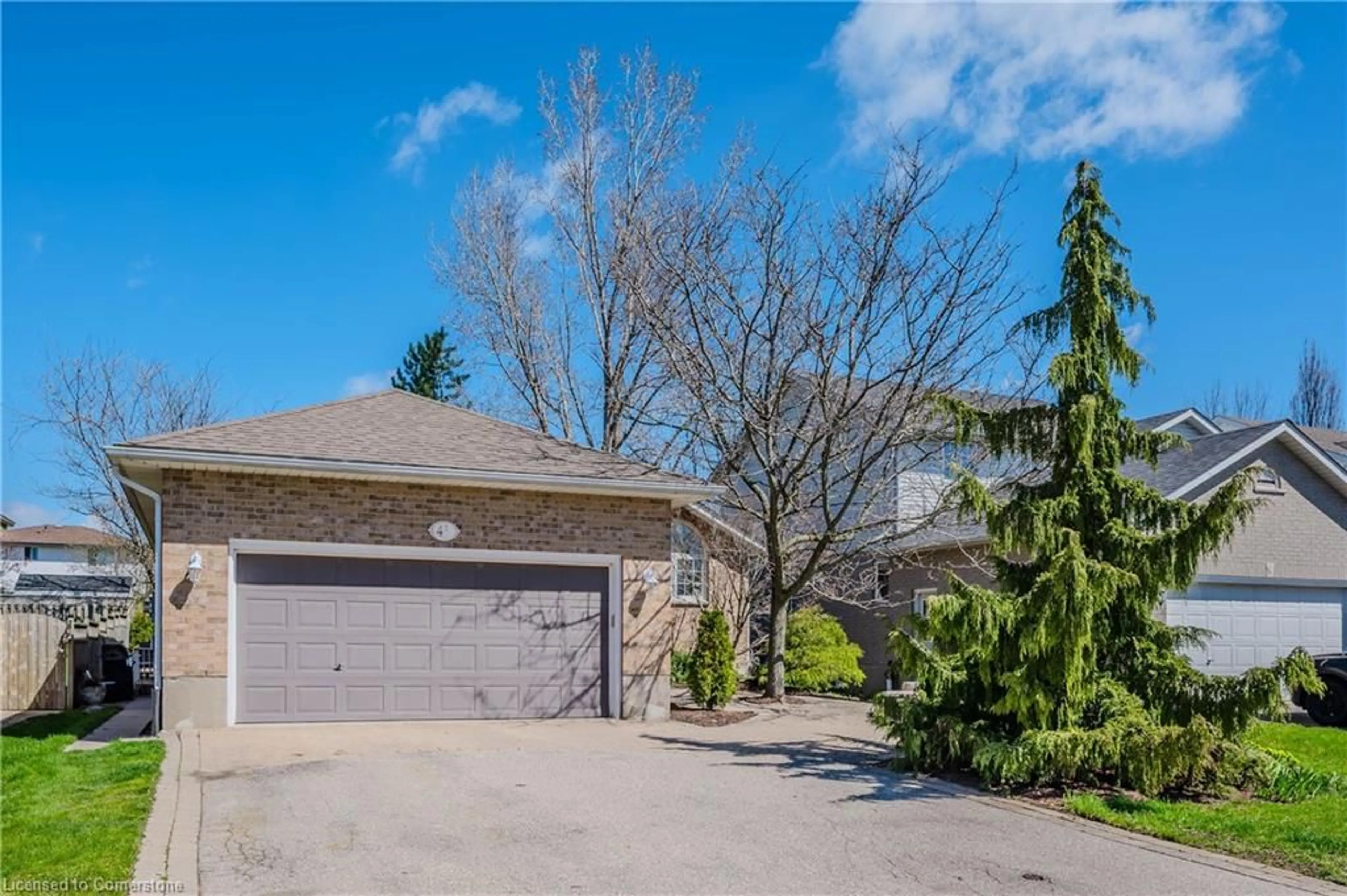 Frontside or backside of a home for 45 Sandpiper Dr, Guelph Ontario N1C 1C9