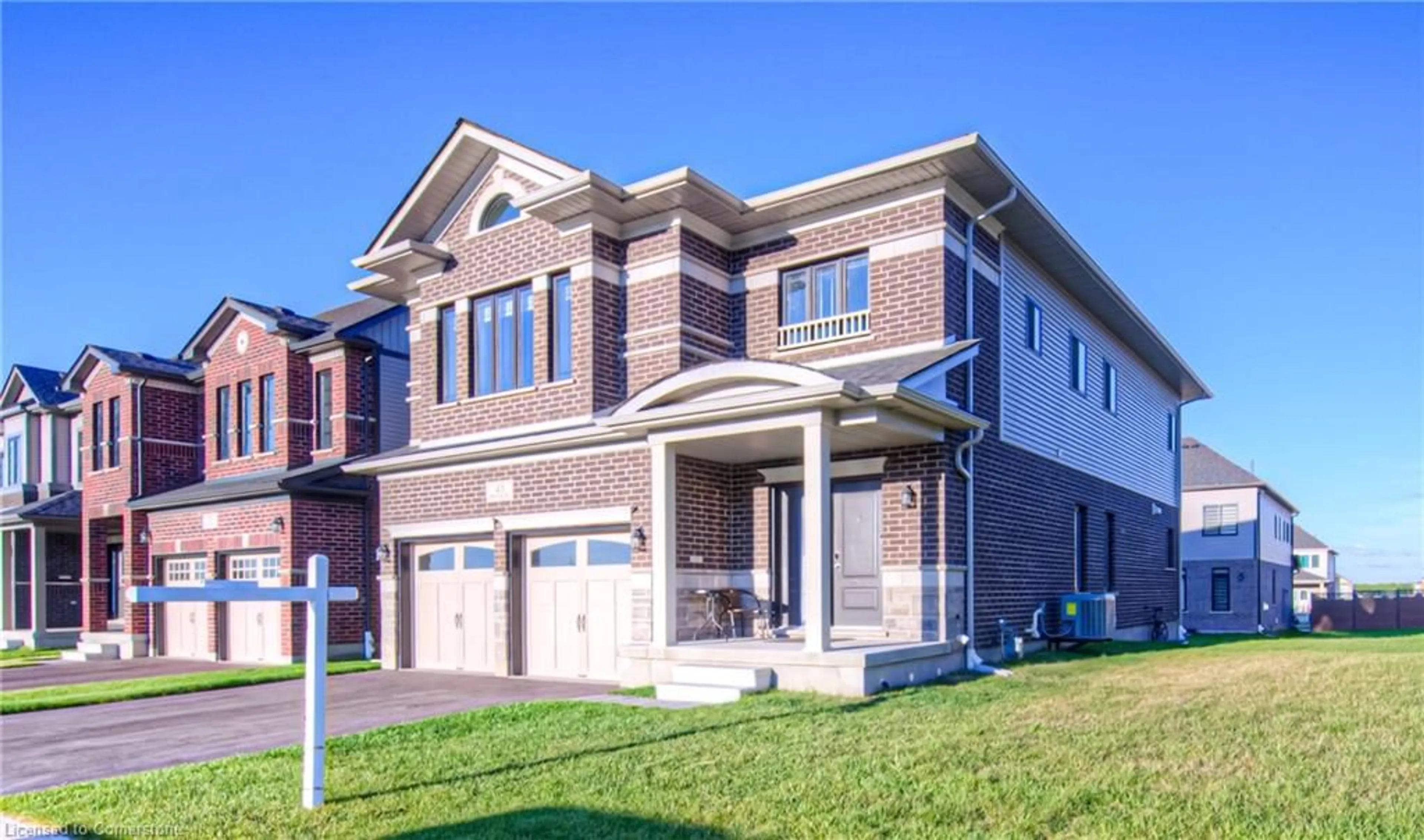 Home with brick exterior material for 43 Broadacre Dr Dr, Kitchener Ontario N2R 0S5