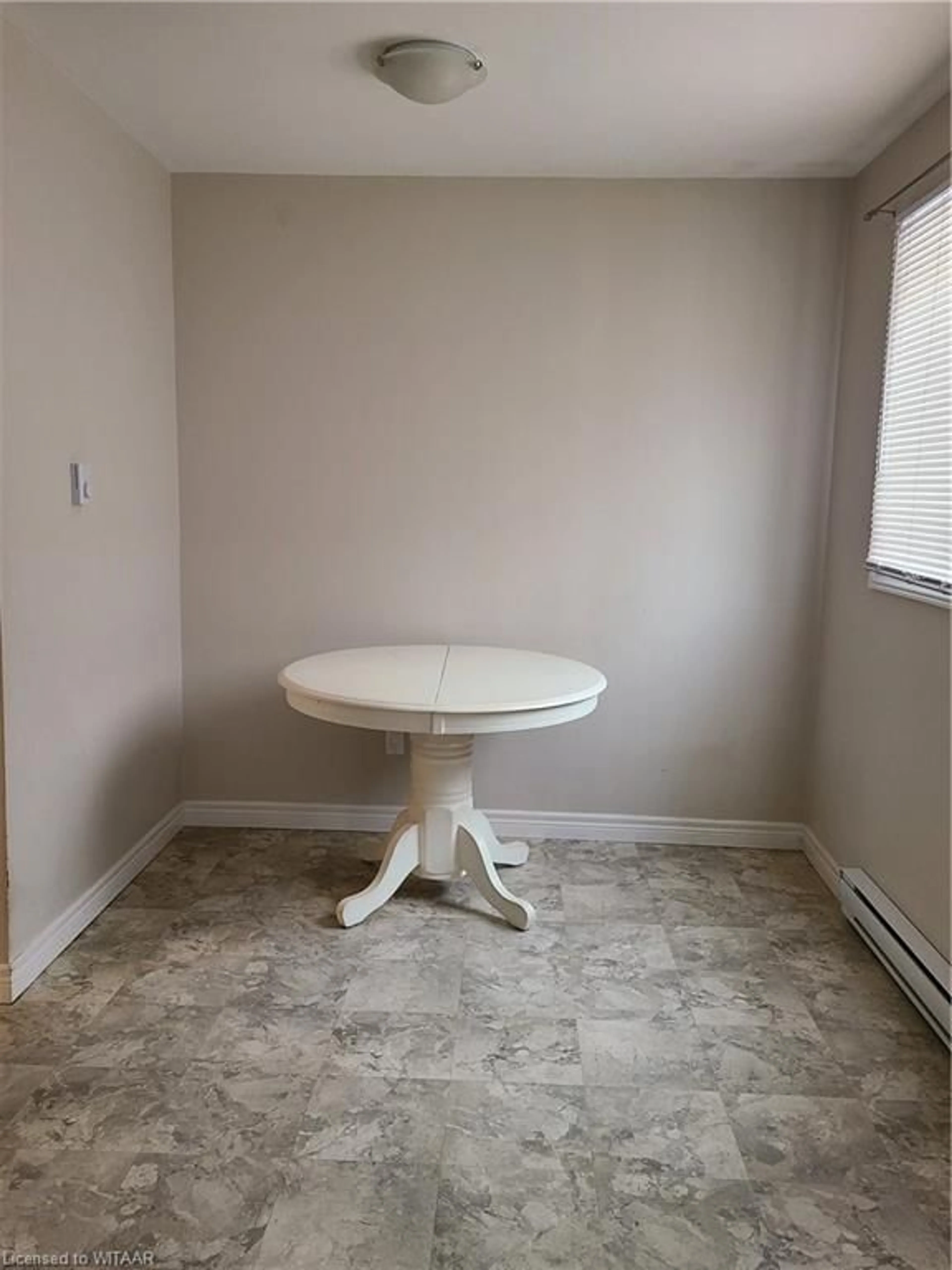 A pic of a room for 392 Springbank Ave #4, Woodstock Ontario N4T 1L5