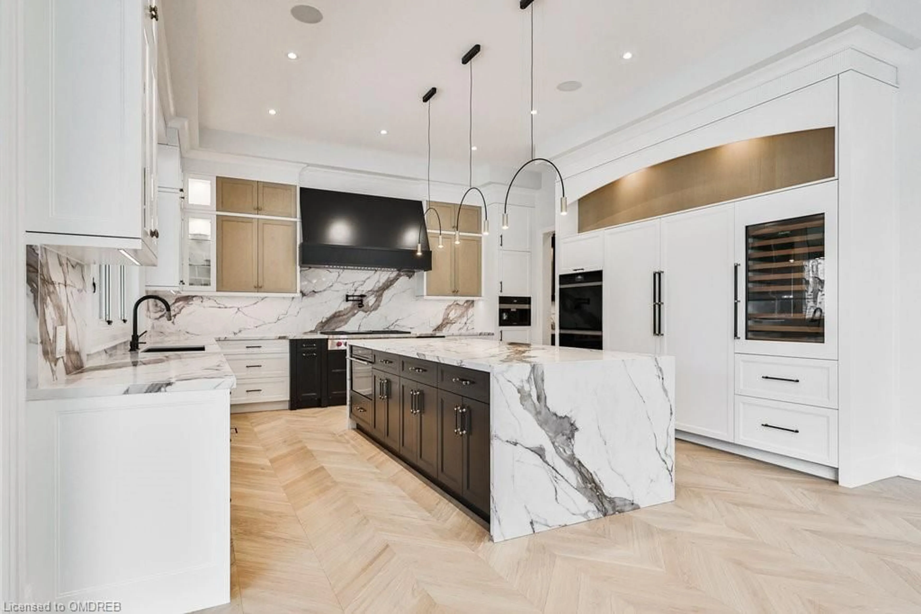 Contemporary kitchen for 556 Fourth Line, Oakville Ontario L6L 5A7