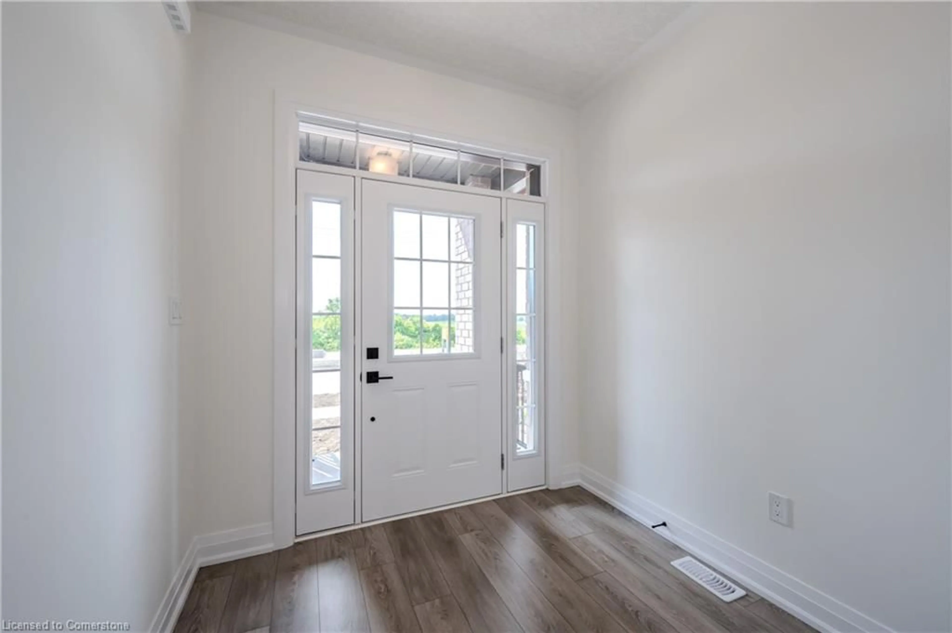 Indoor entryway, wood floors for 150 Shaded Creek Dr #Lot 0029, Kitchener Ontario N2P 0K7