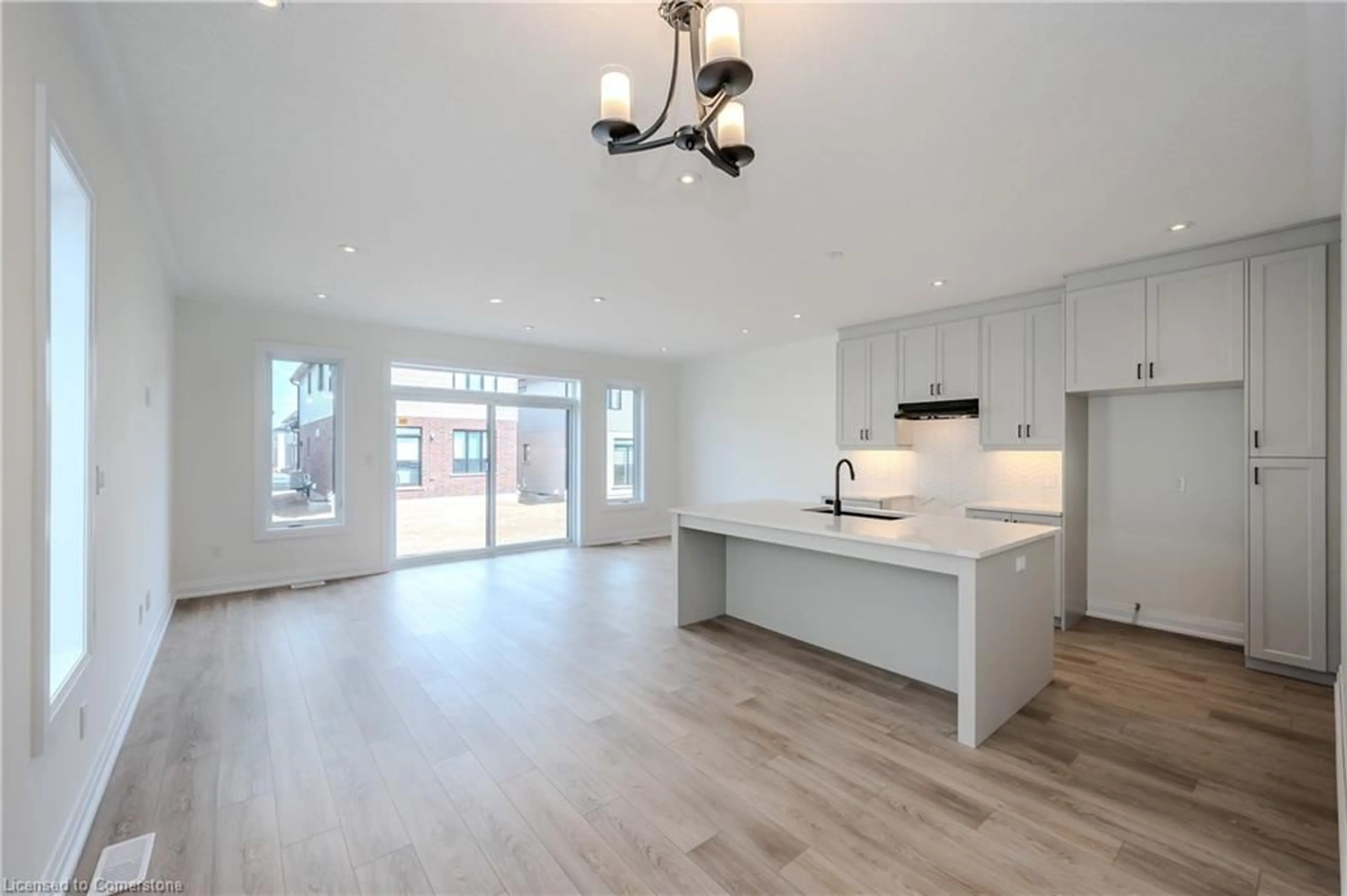 Open concept kitchen for 150 Shaded Creek Dr #Lot 0029, Kitchener Ontario N2P 0K7