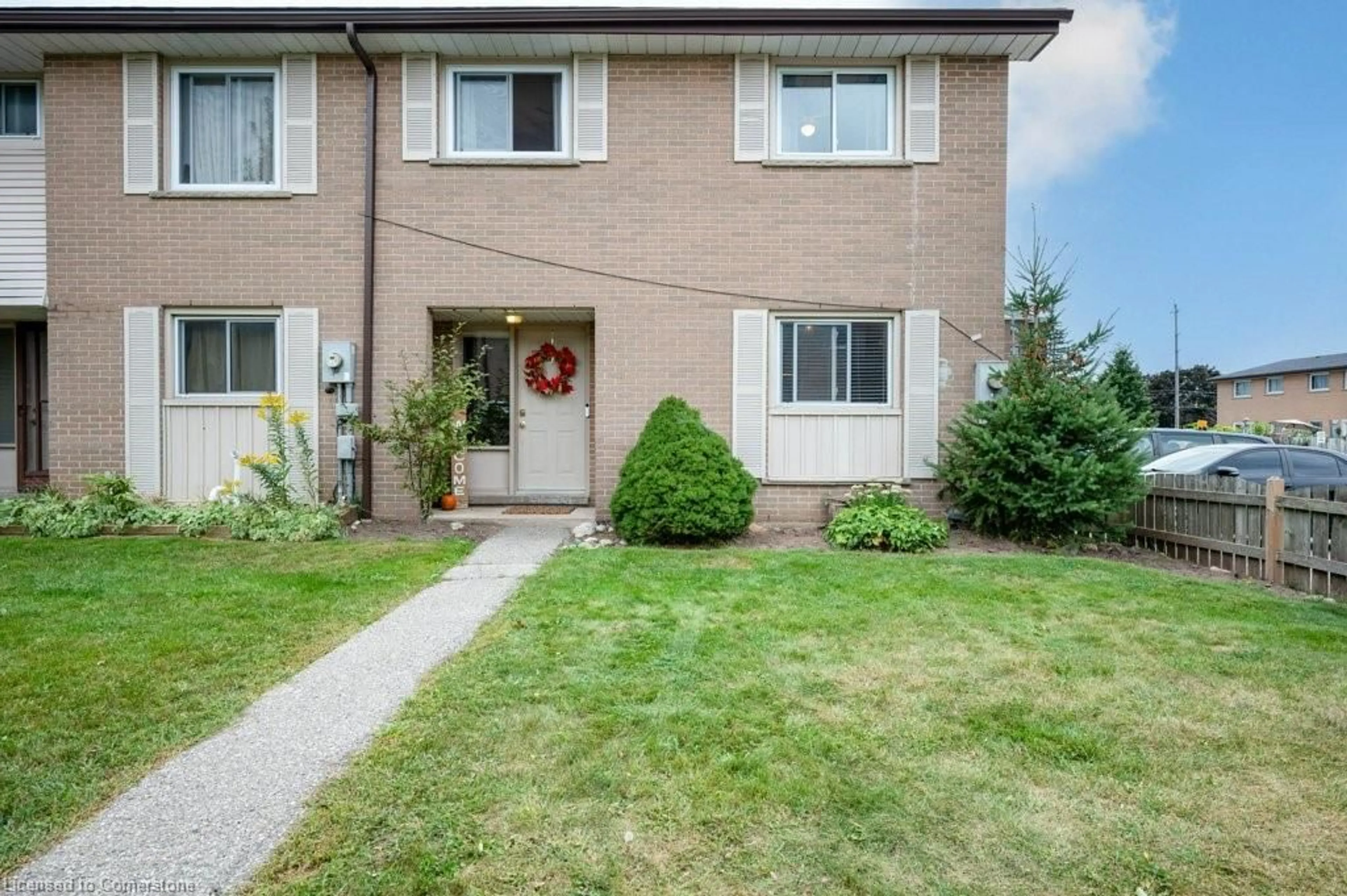 A pic from exterior of the house or condo for 453 Victoria Rd #A1, Guelph Ontario N1E 5J9