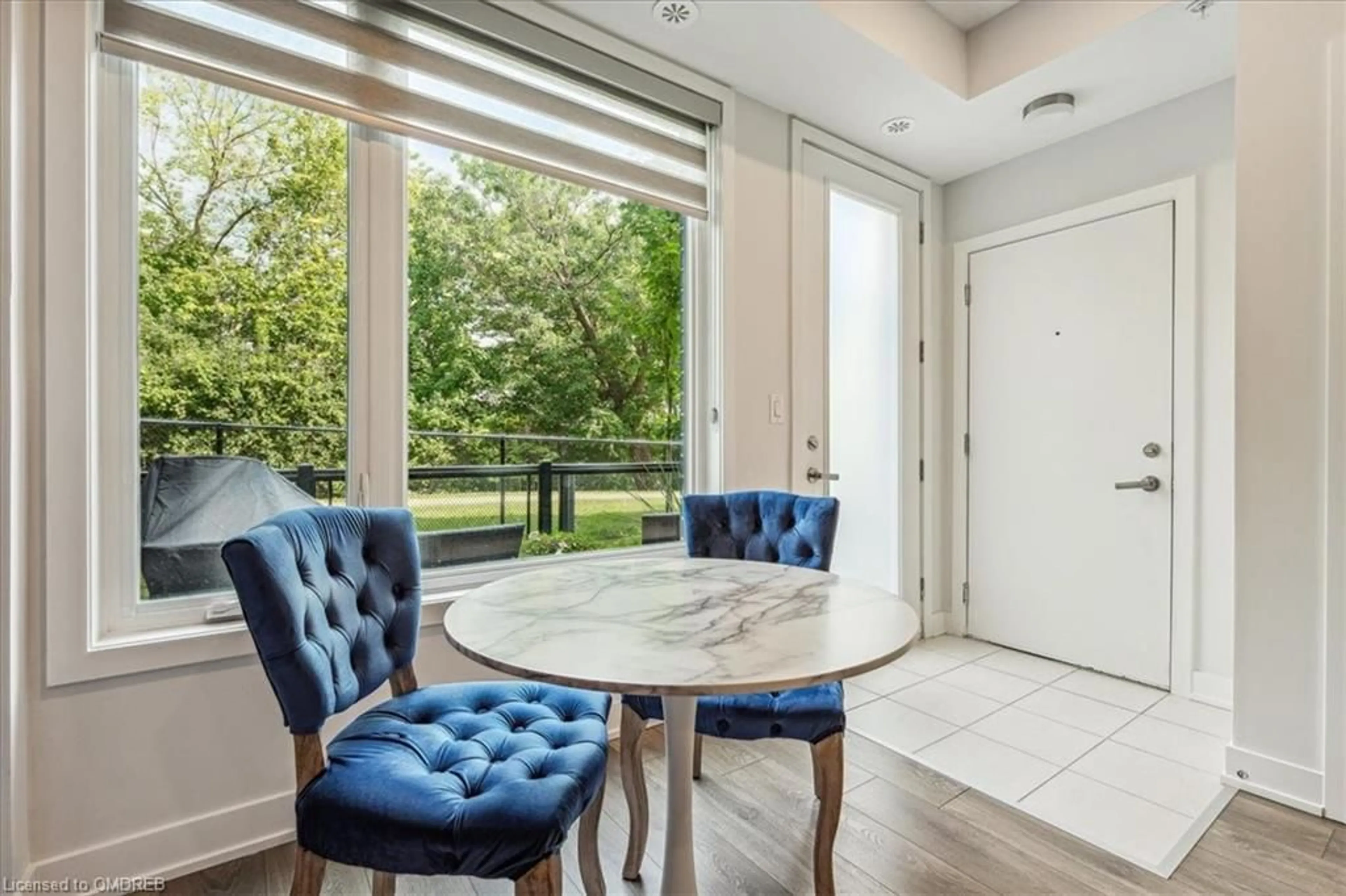 Dining room, wood floors, cottage for 3483 Widdicombe Way #13, Mississauga Ontario L5L 0B8